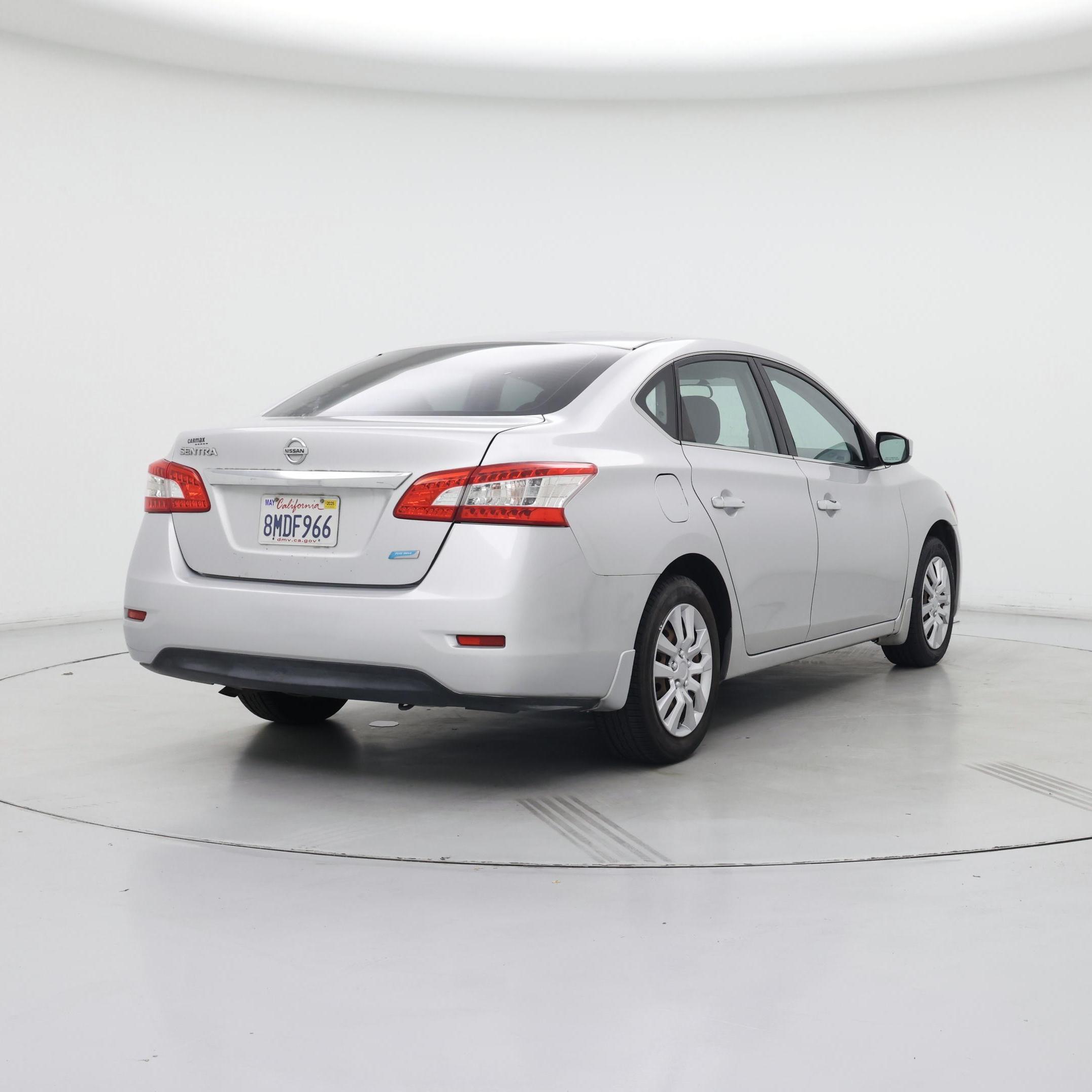 Thumbnail: 2014 Nissan Sentra - 8