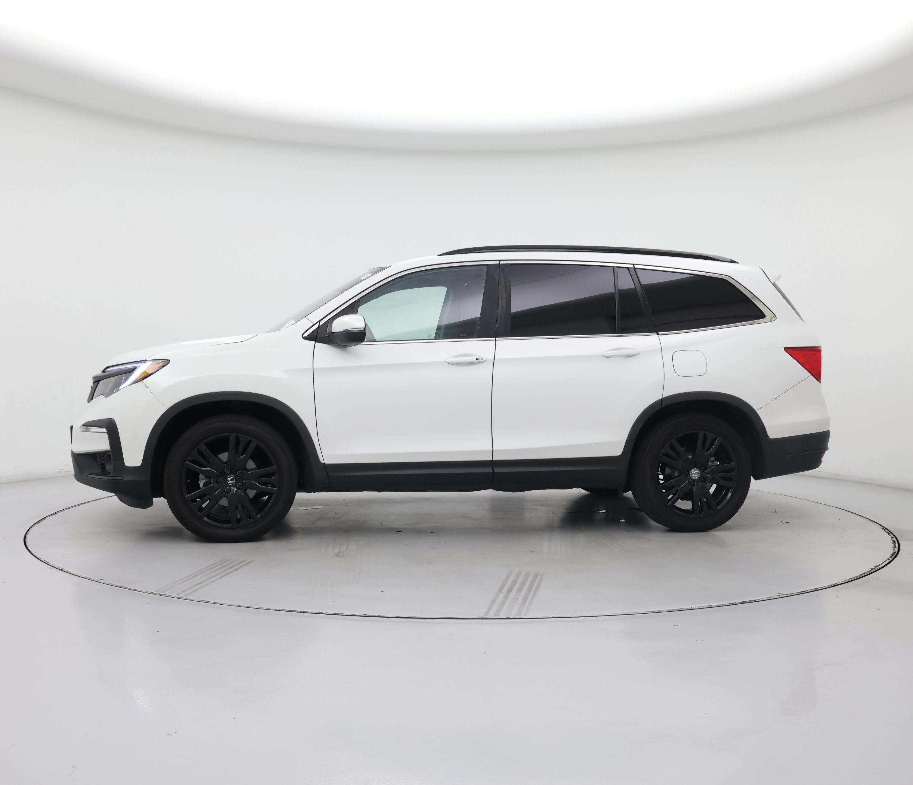 Thumbnail: 2021 Honda Pilot - 3