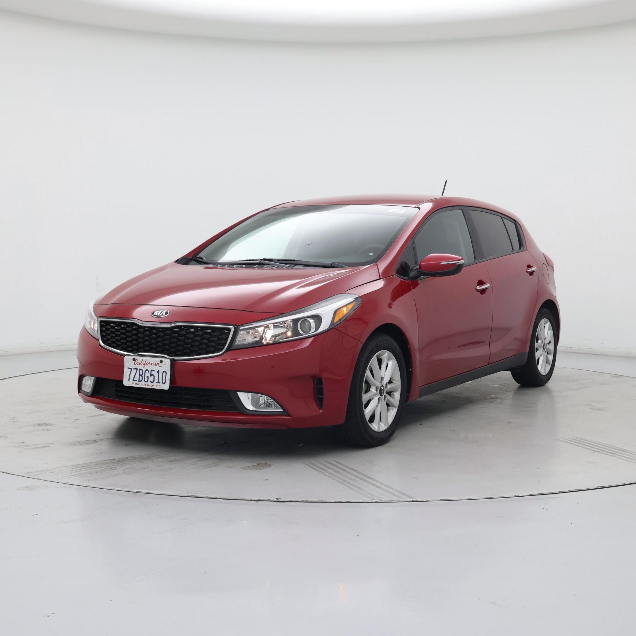Thumbnail: 2017 Kia Forte - 4