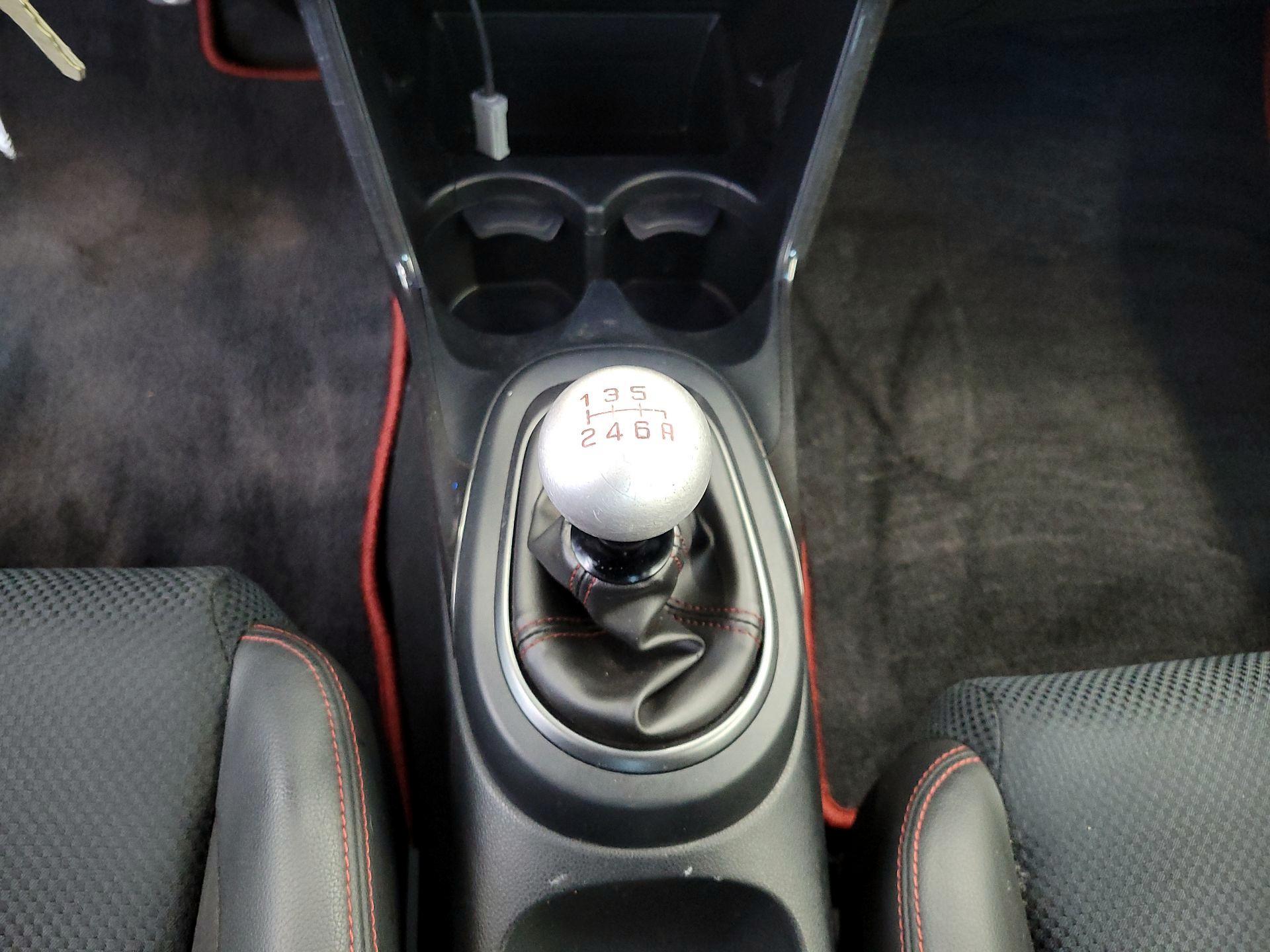 Thumbnail: 2013 Honda CR-Z - 17