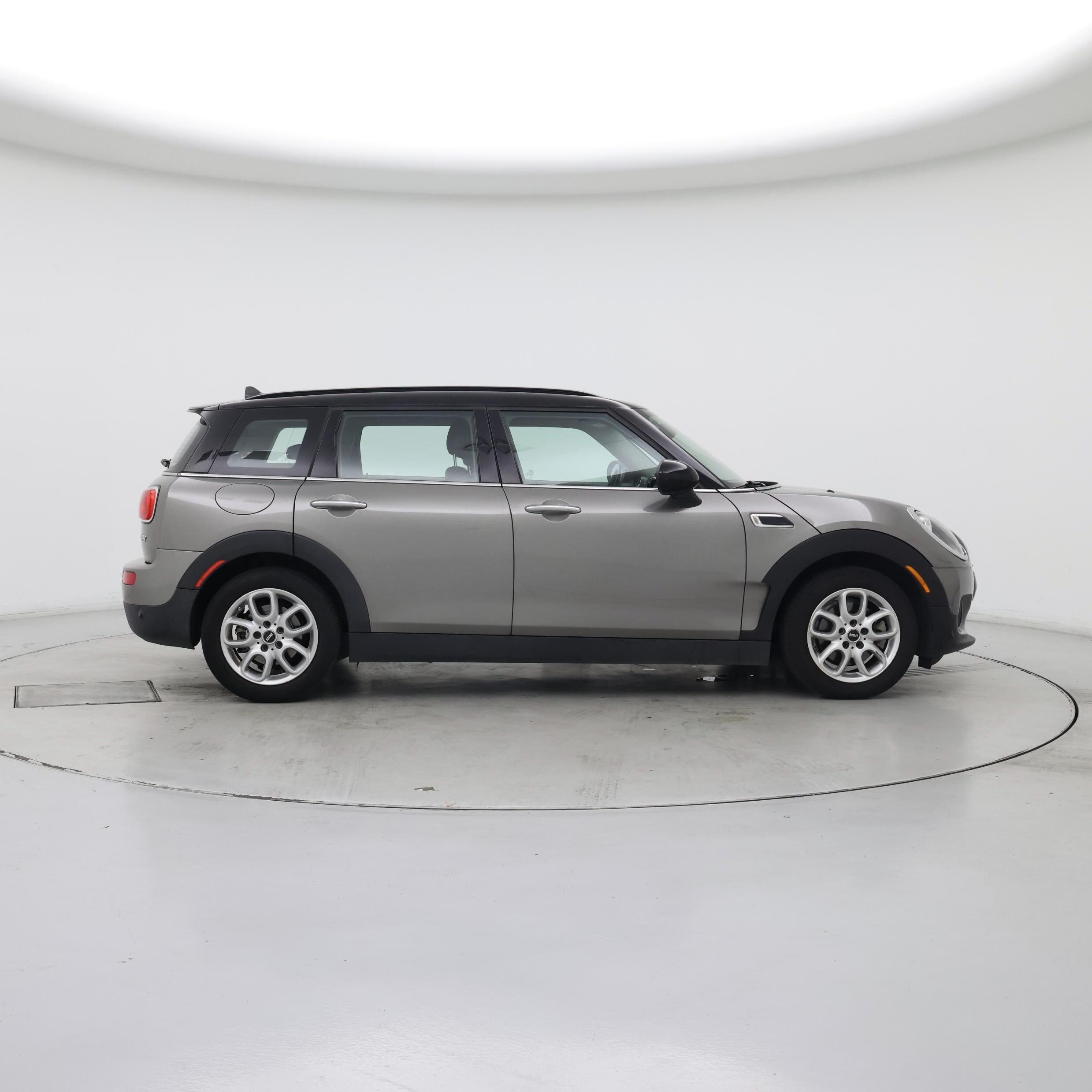 Thumbnail: 2018 MINI Cooper Clubman - 7