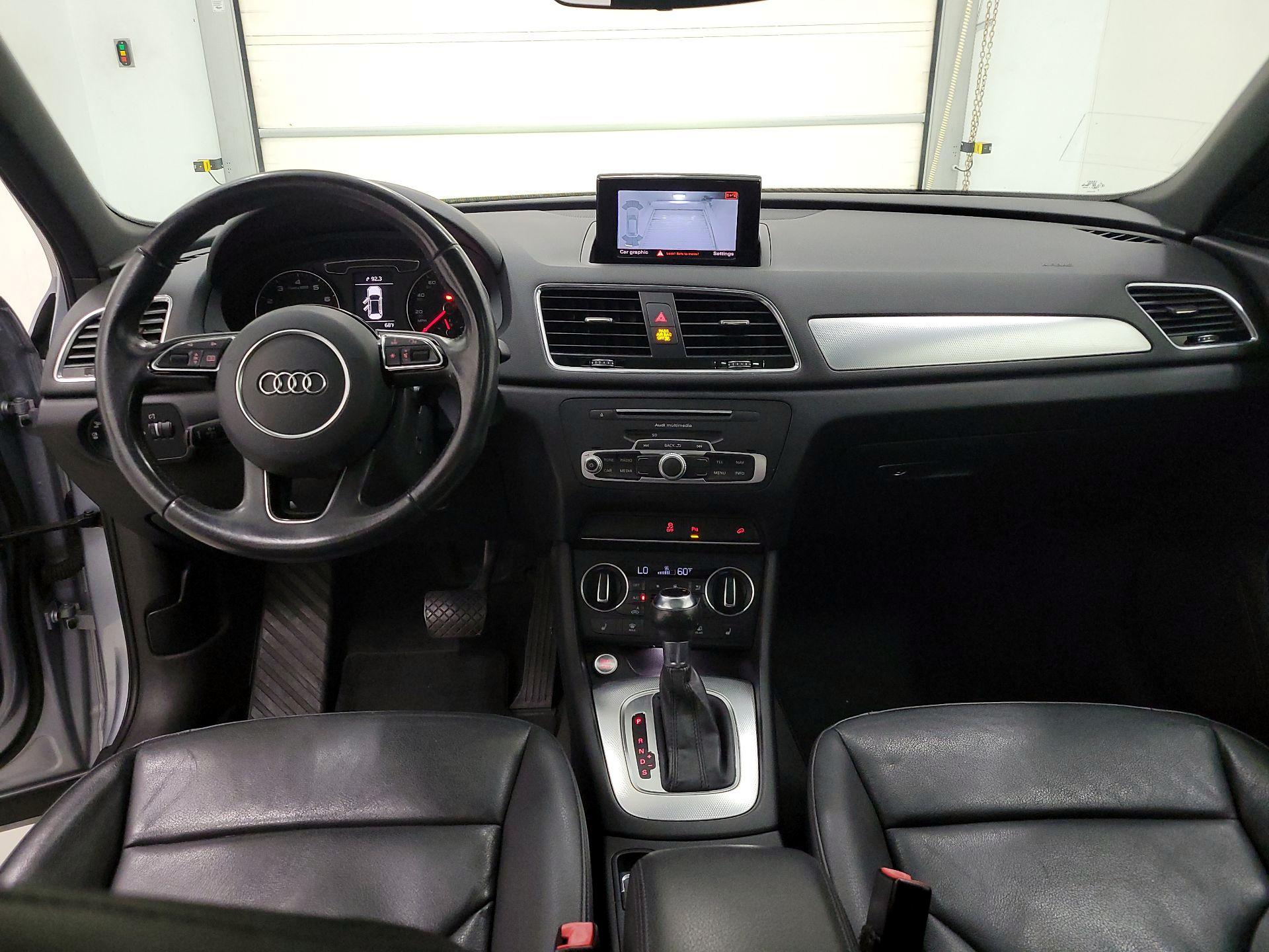 Thumbnail: 2016 Audi Q3 - 9