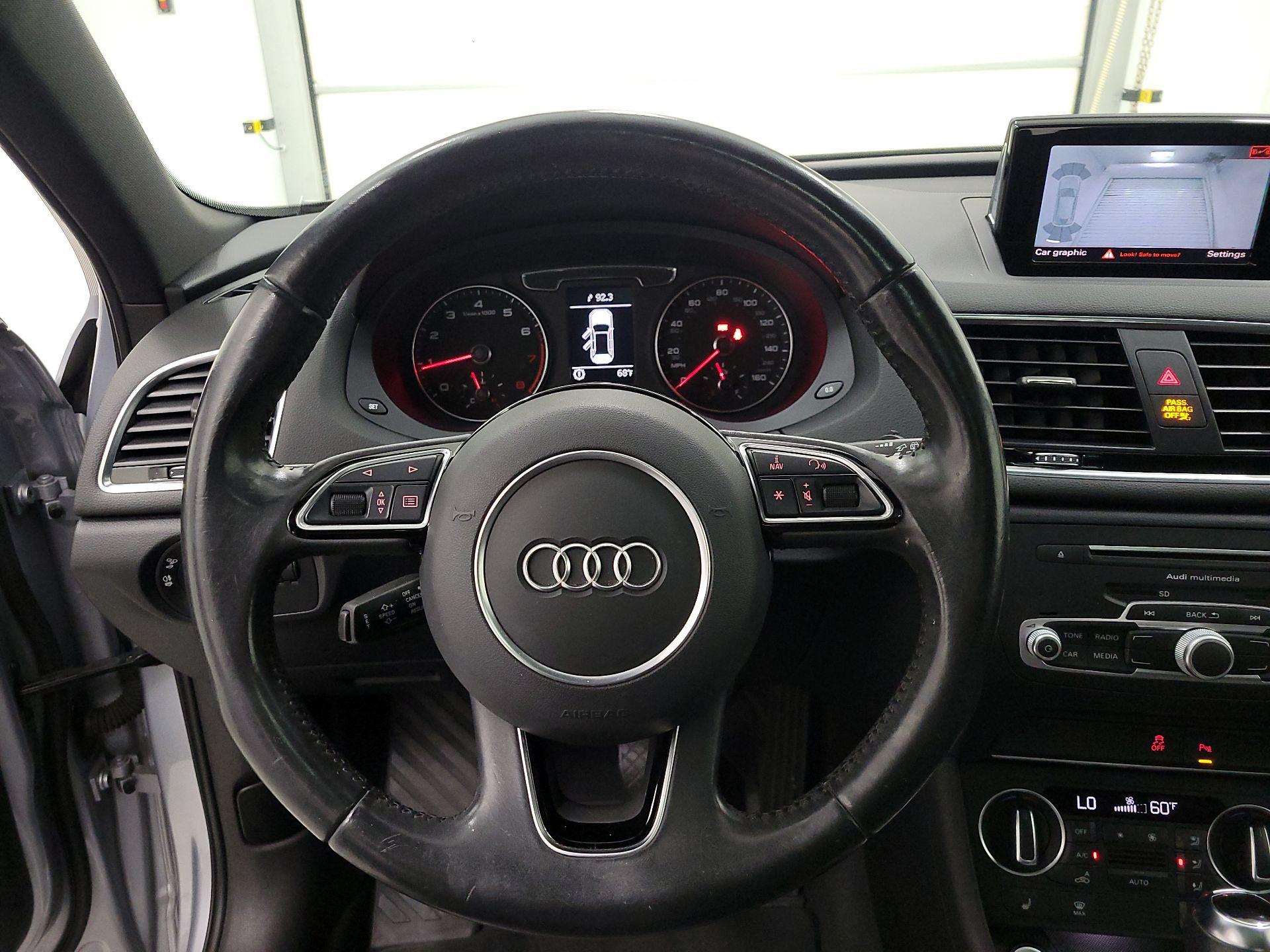 Thumbnail: 2016 Audi Q3 - 10