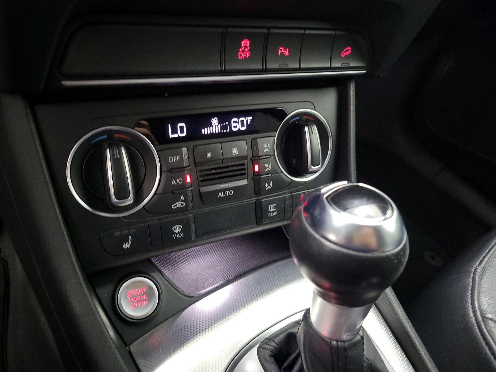 Thumbnail: 2016 Audi Q3 - 16