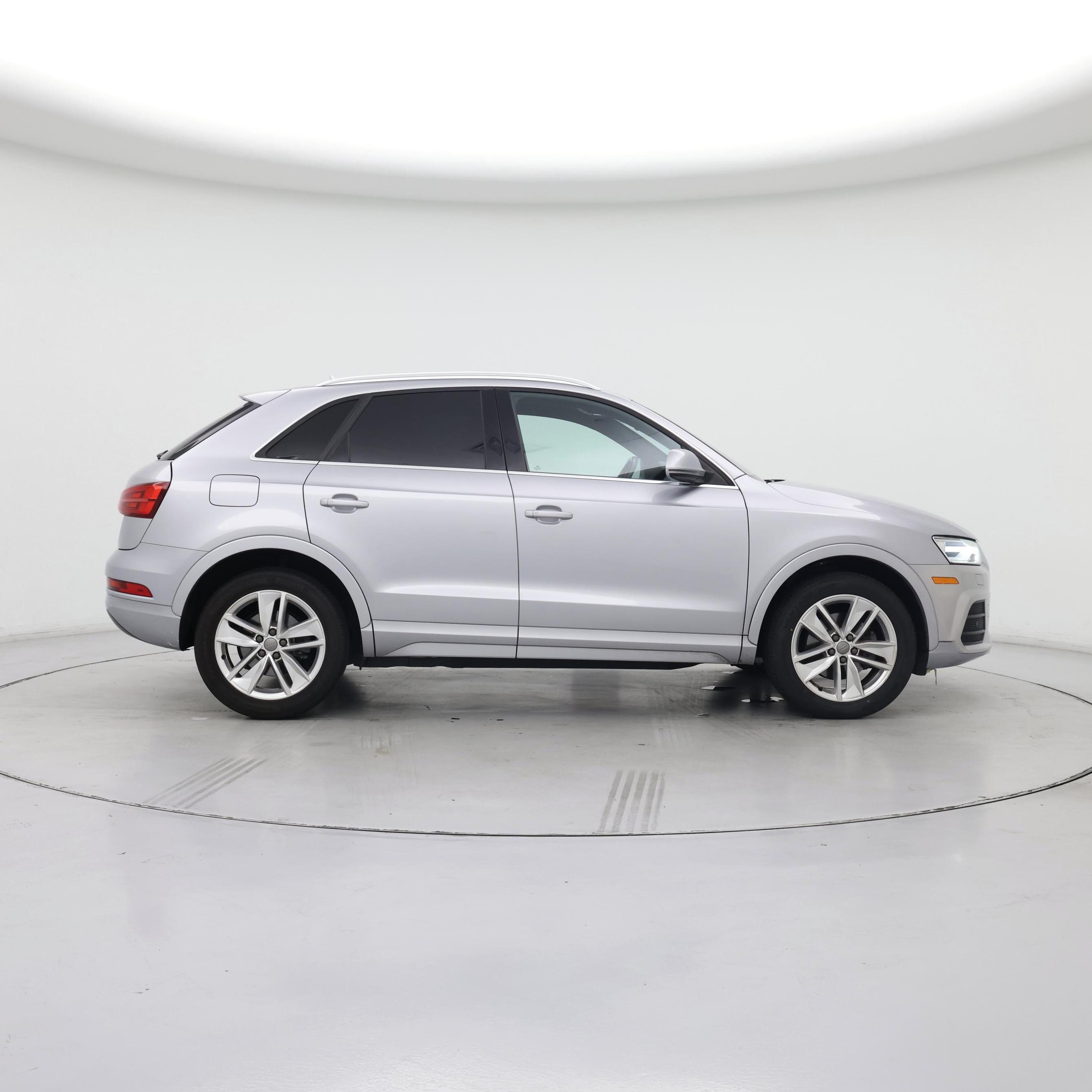 Thumbnail: 2016 Audi Q3 - 7