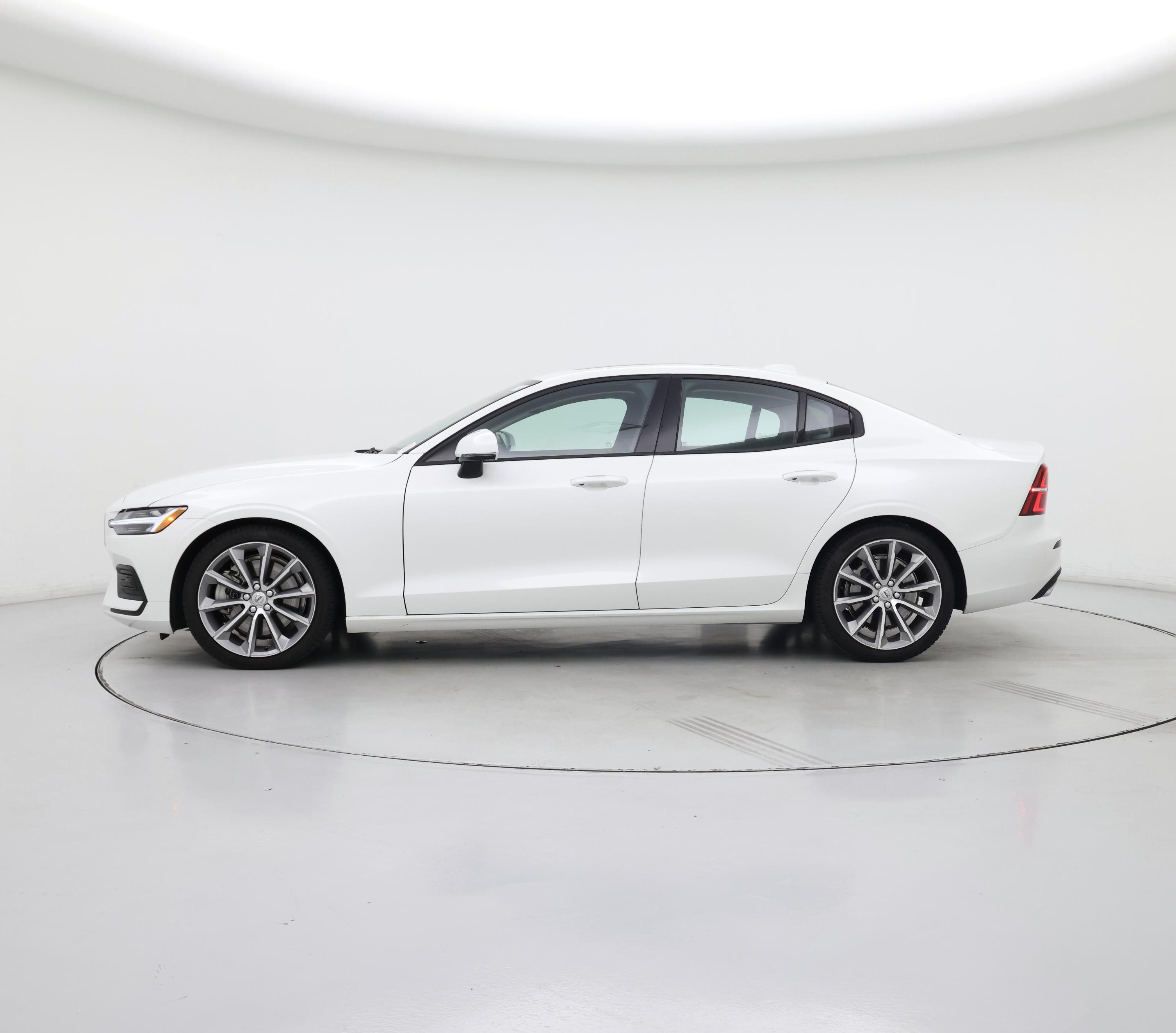 Thumbnail: 2019 Volvo S60 - 3