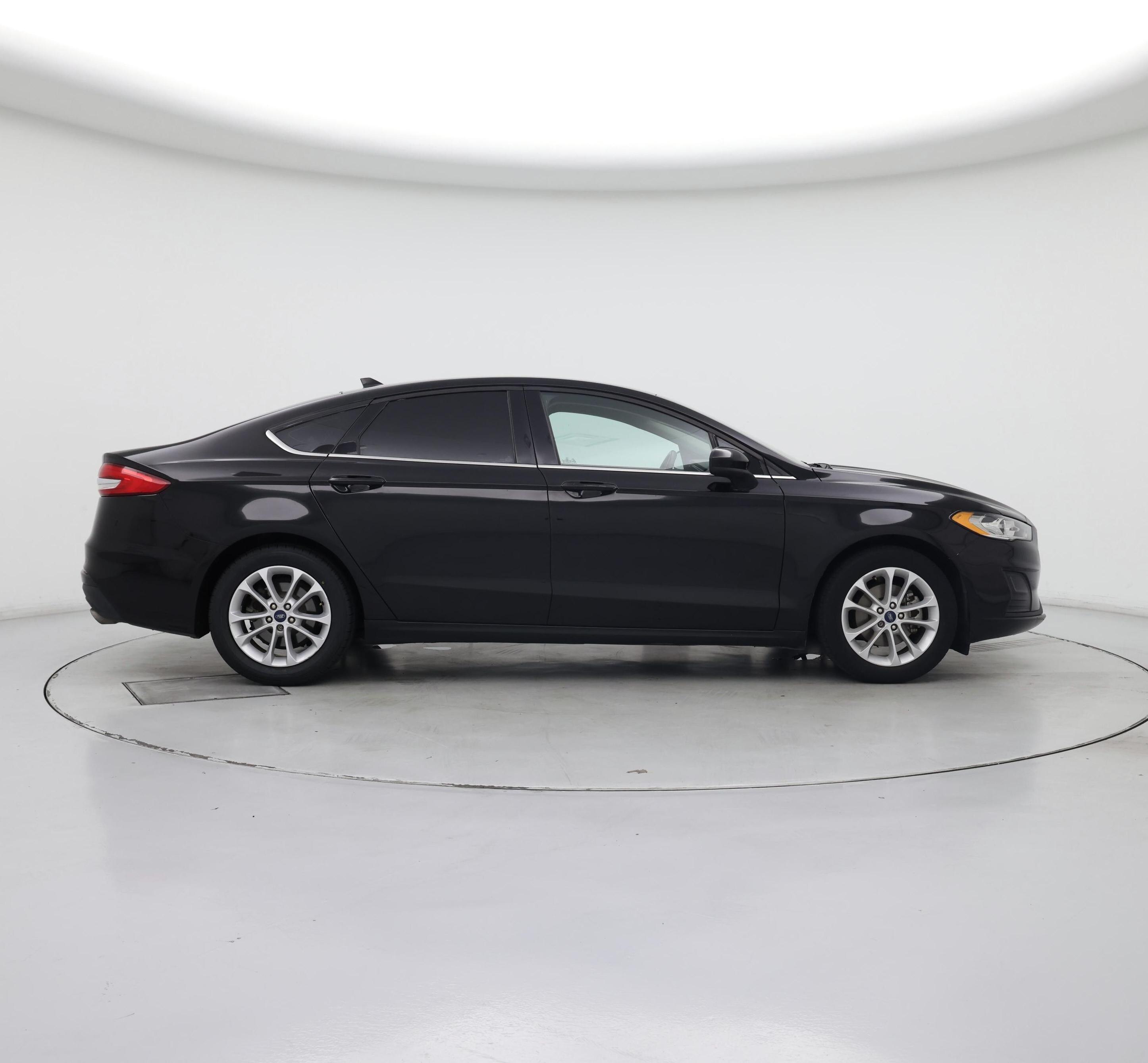 Thumbnail: 2020 Ford Fusion - 7