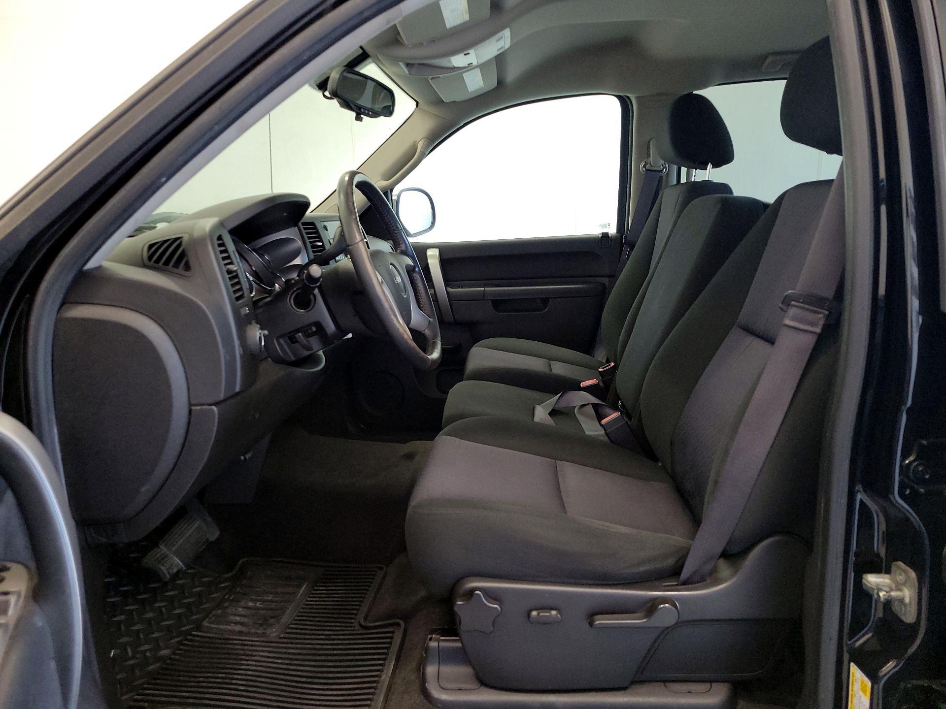 Thumbnail: 2013 GMC Sierra 1500 - 11