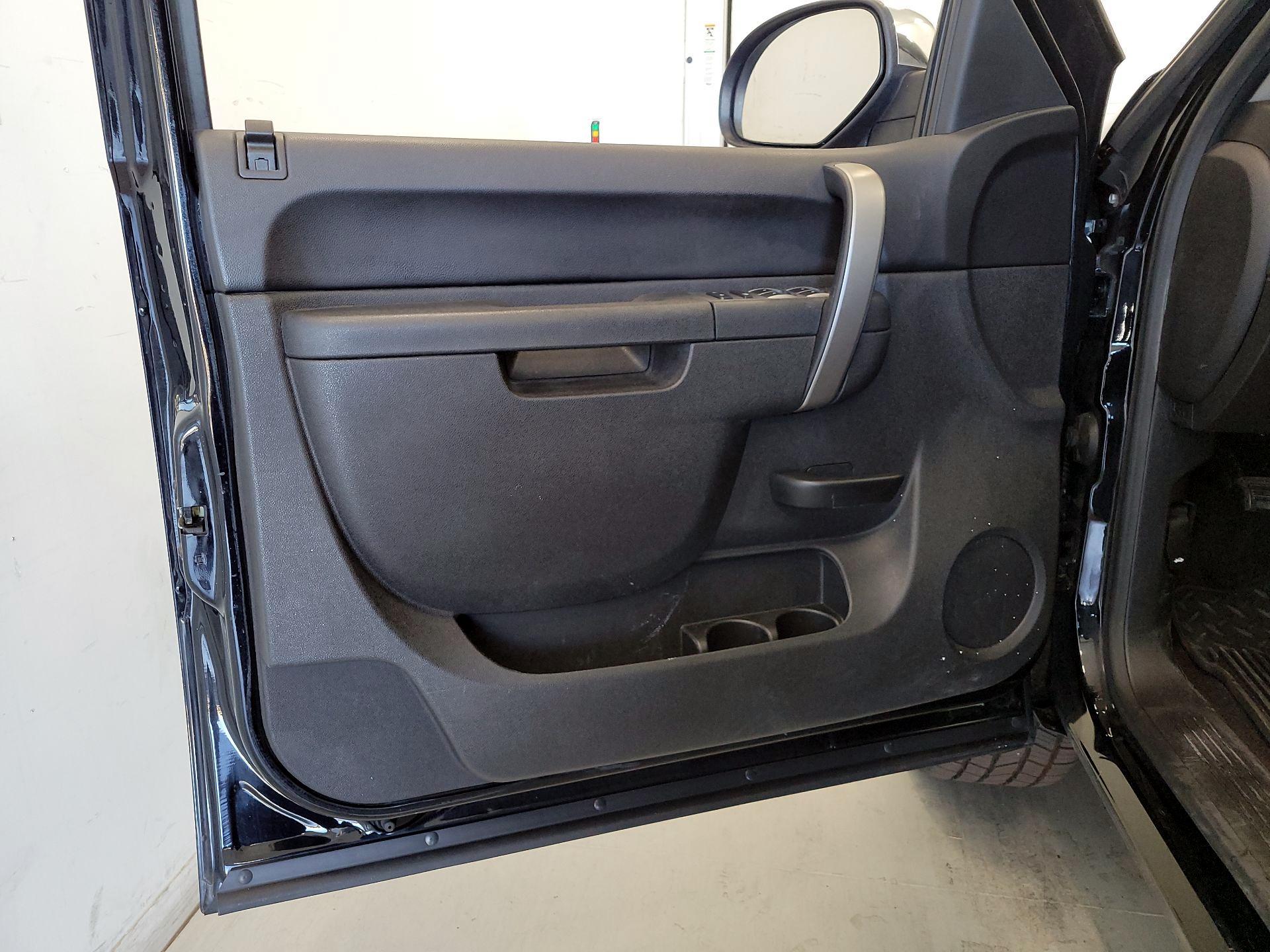 Thumbnail: 2013 GMC Sierra 1500 - 12