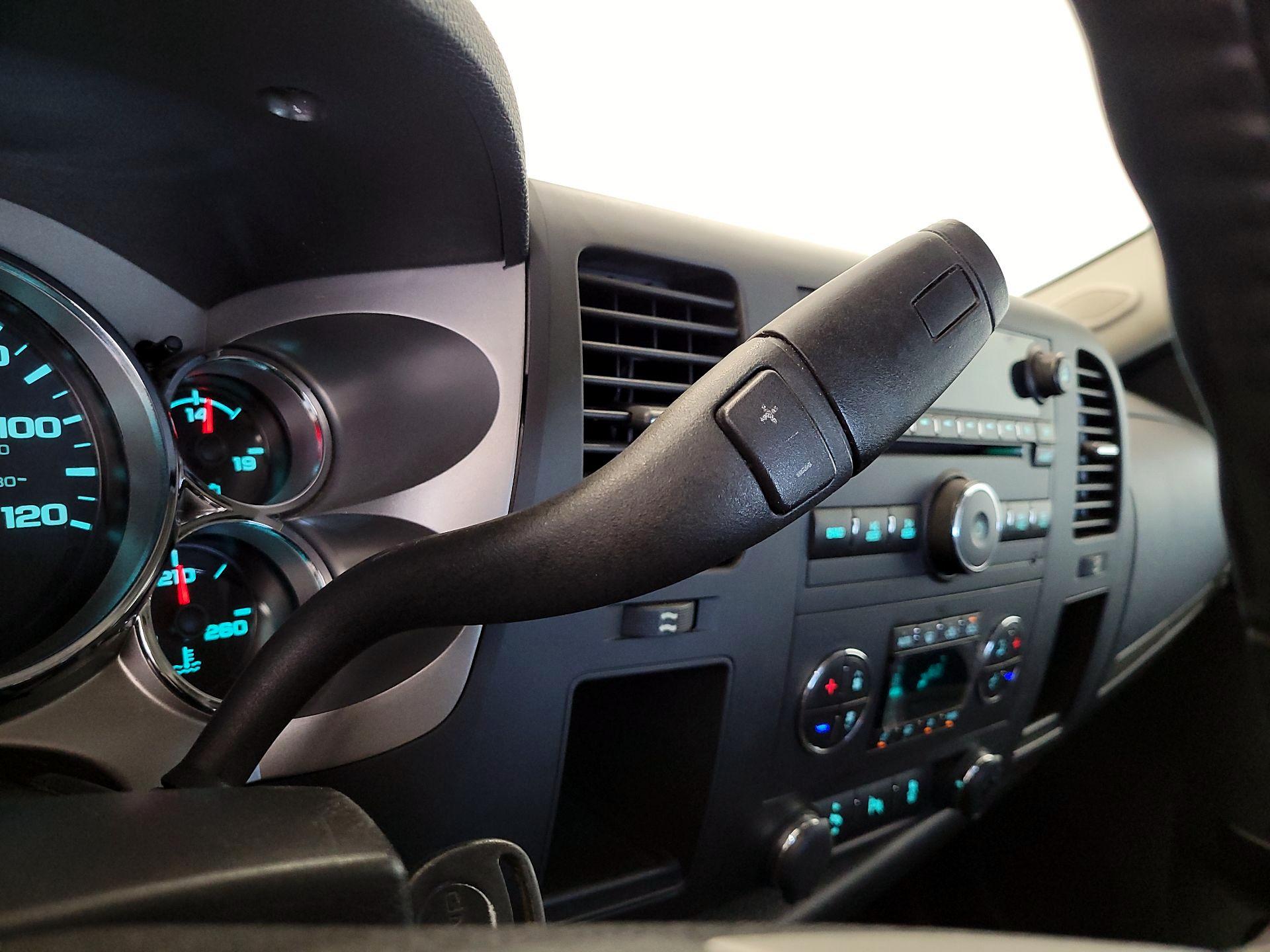 Thumbnail: 2013 GMC Sierra 1500 - 16