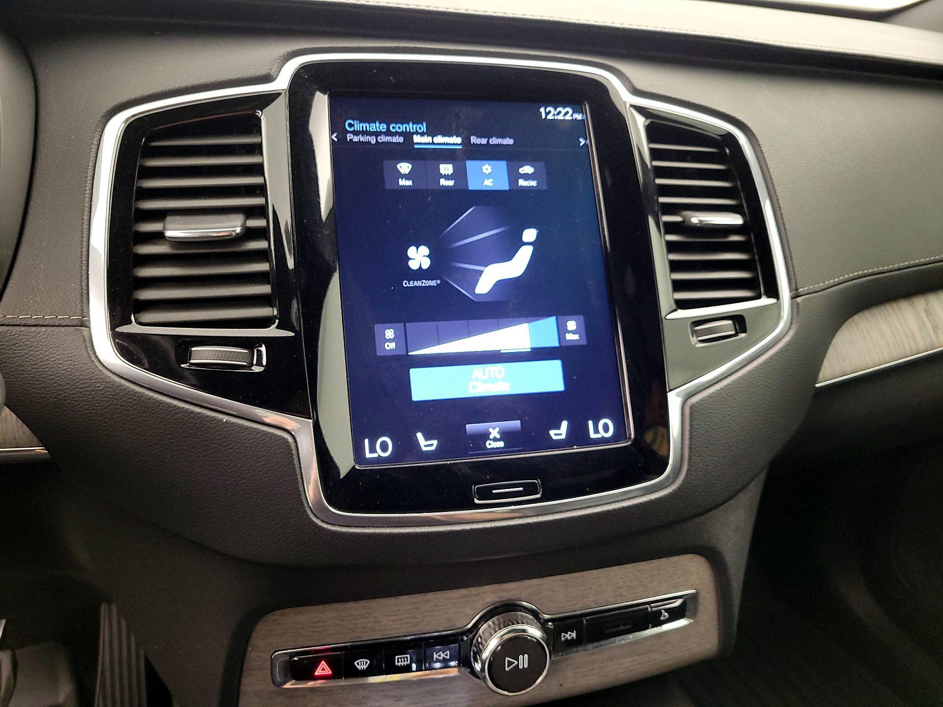 Thumbnail: 2020 Volvo XC90 - 17