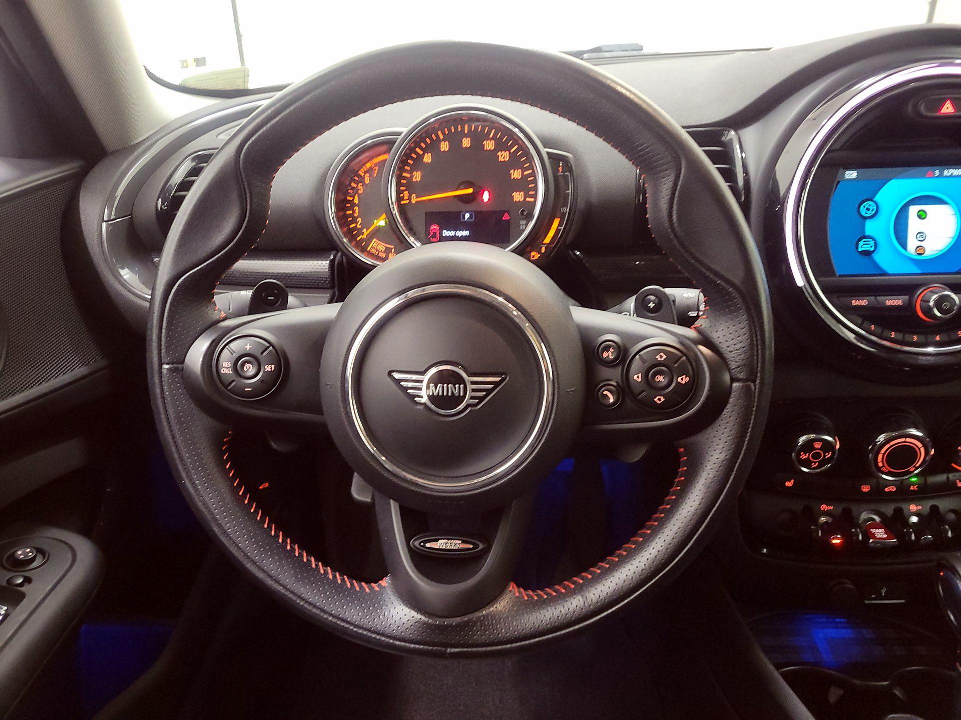 Thumbnail: 2019 MINI Cooper Clubman - 10