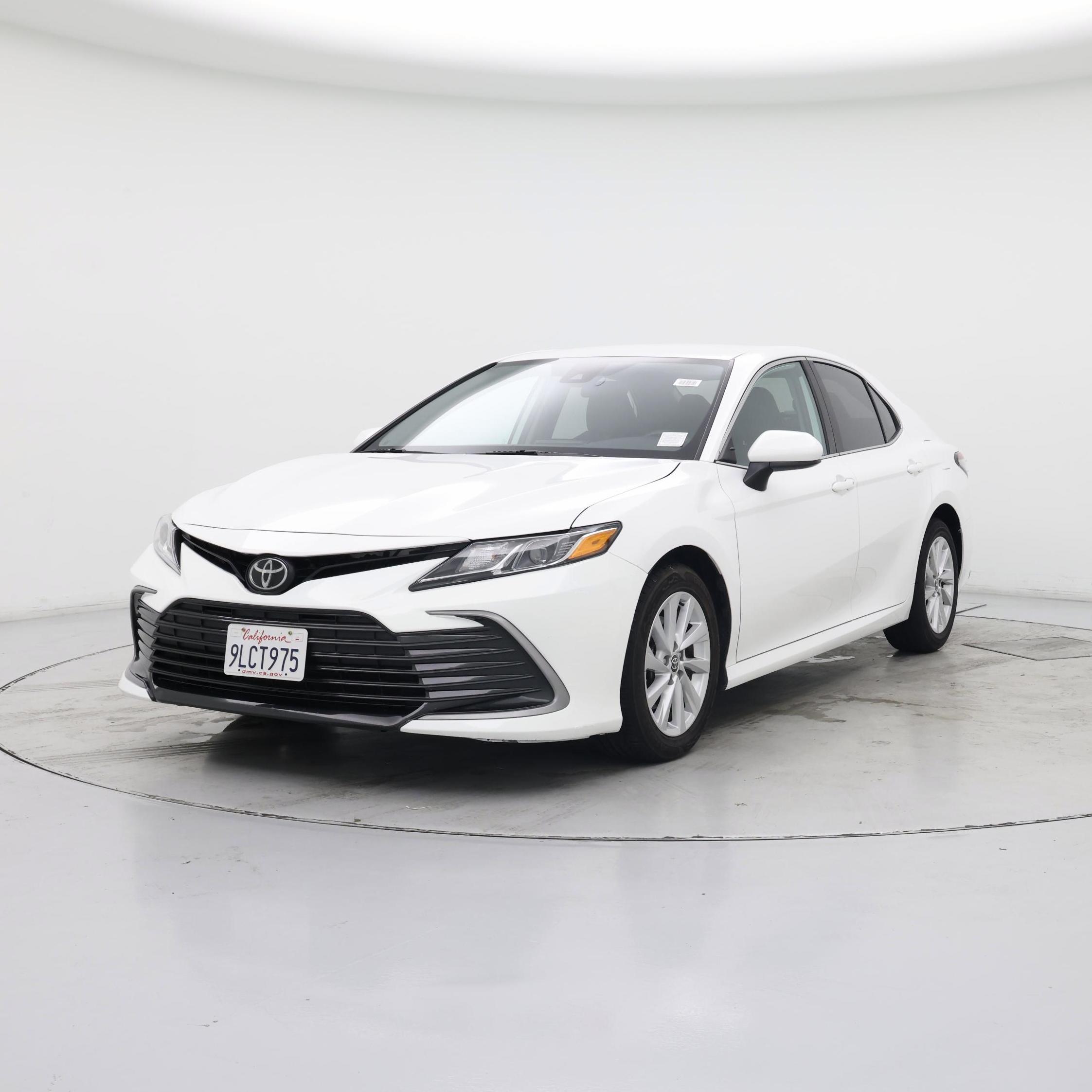 Thumbnail: 2023 Toyota Camry - 4