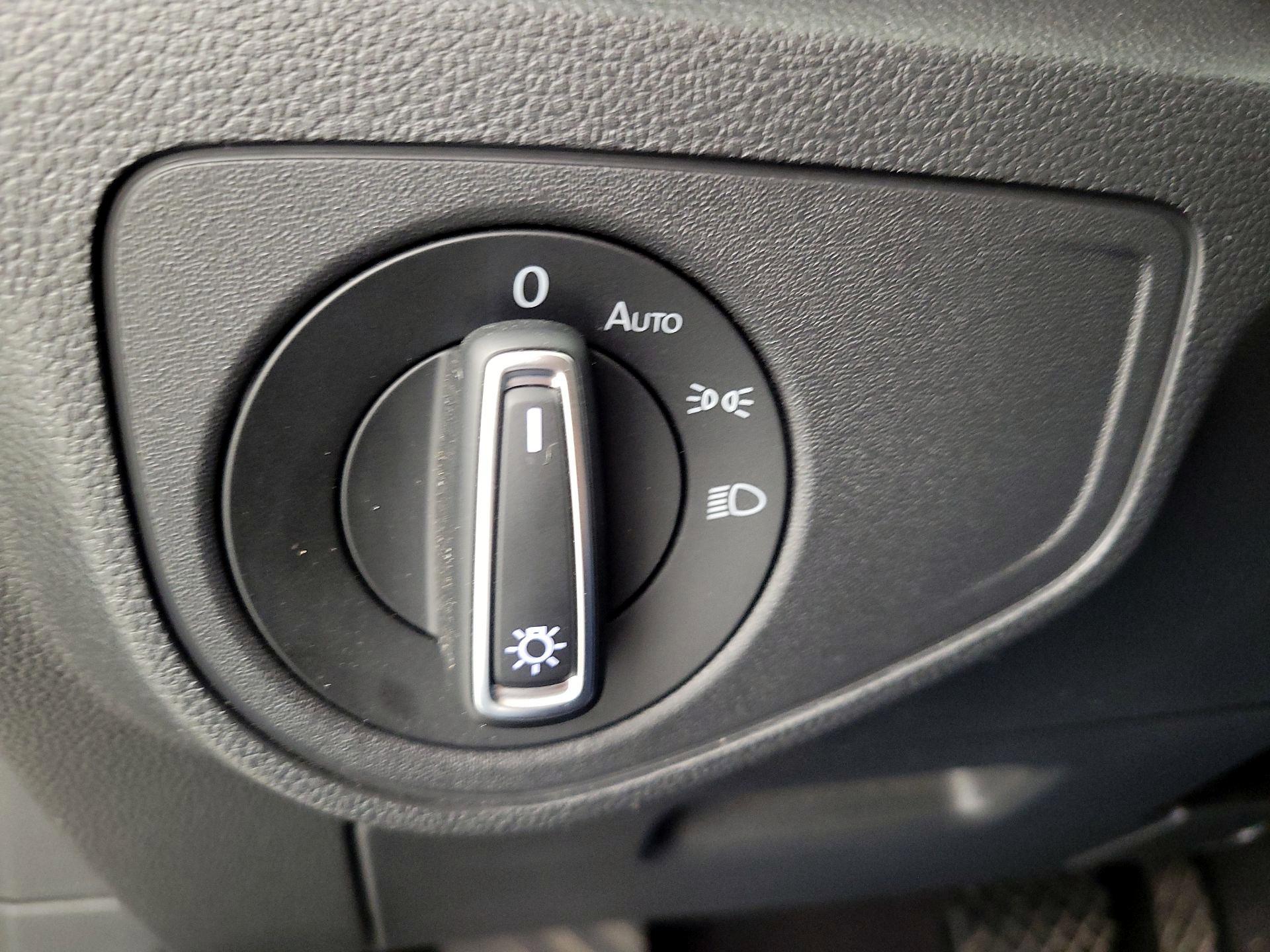 Thumbnail: 2019 Volkswagen Atlas - 13