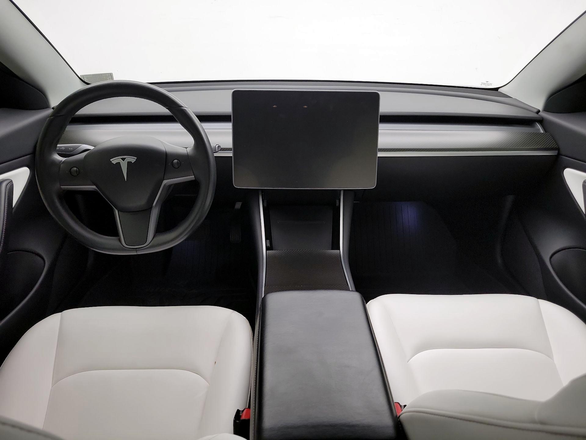 Thumbnail: 2019 Tesla Model 3 - 9
