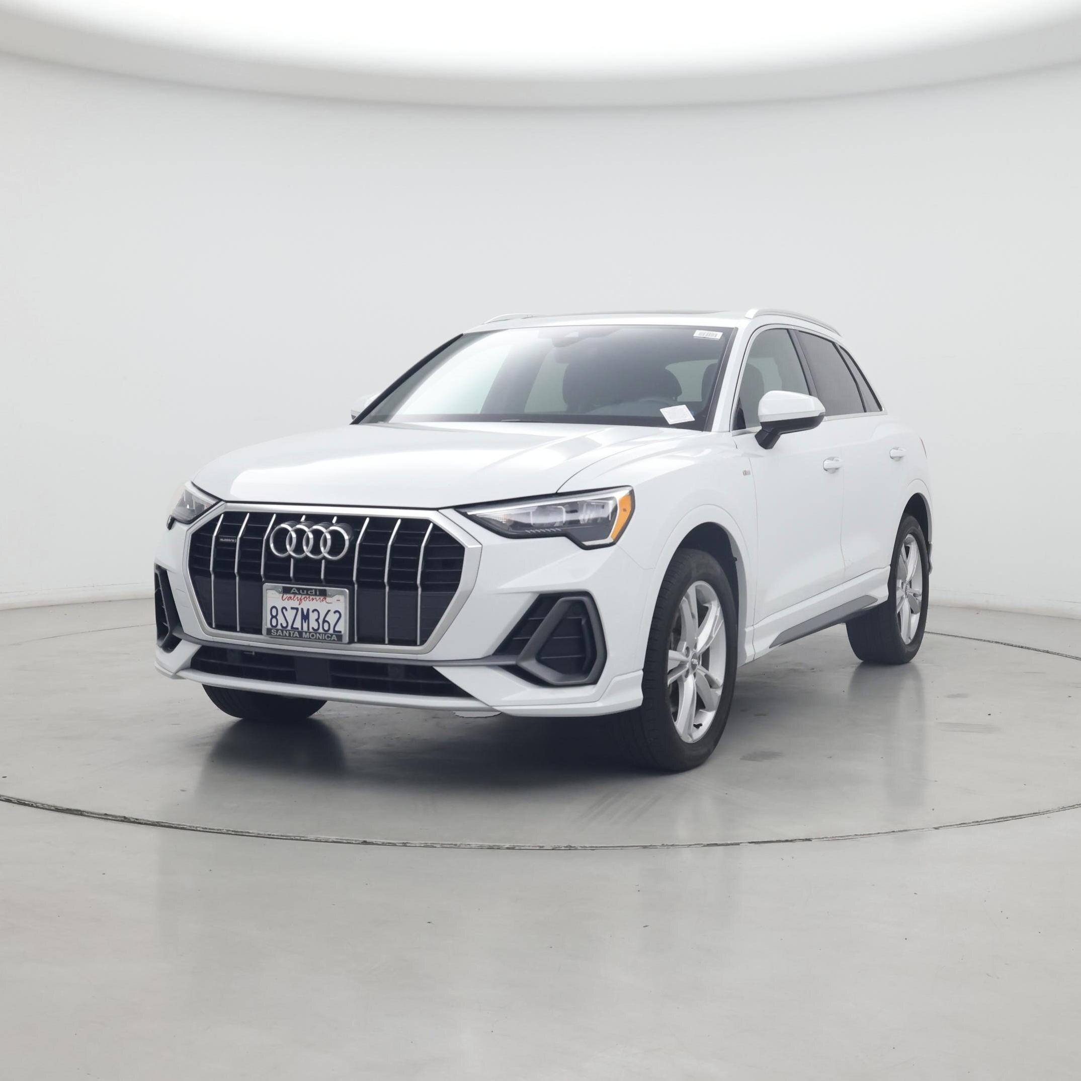 Thumbnail: 2020 Audi Q3 - 4