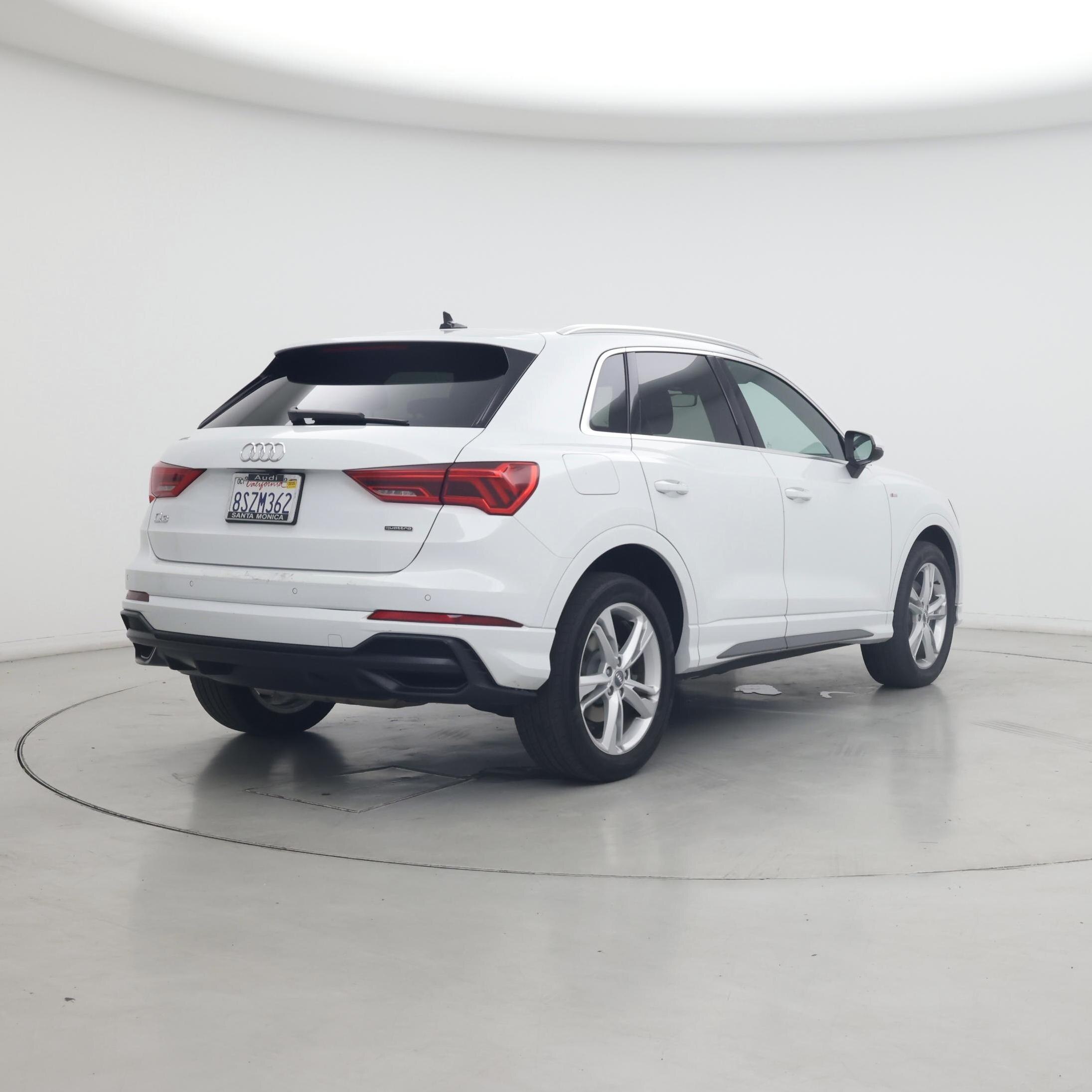 Thumbnail: 2020 Audi Q3 - 8