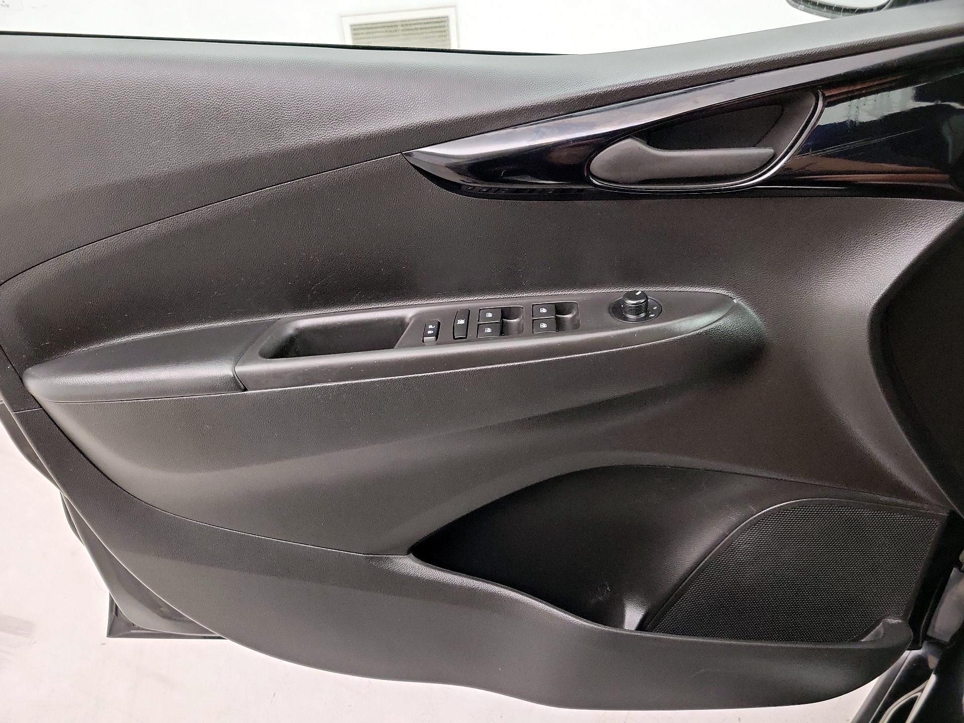 Thumbnail: 2019 Chevrolet Spark - 12