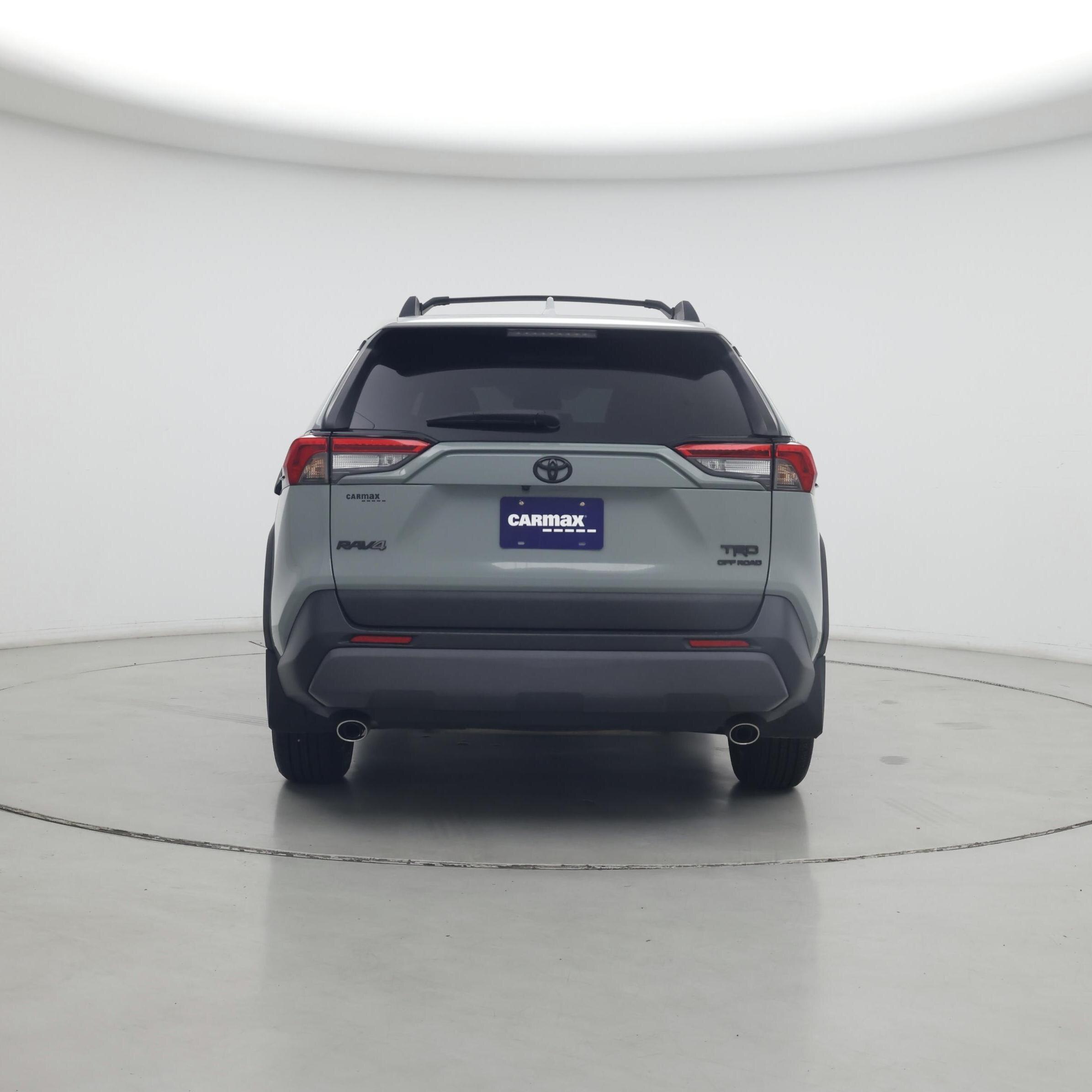 Thumbnail: 2020 Toyota RAV4 - 6