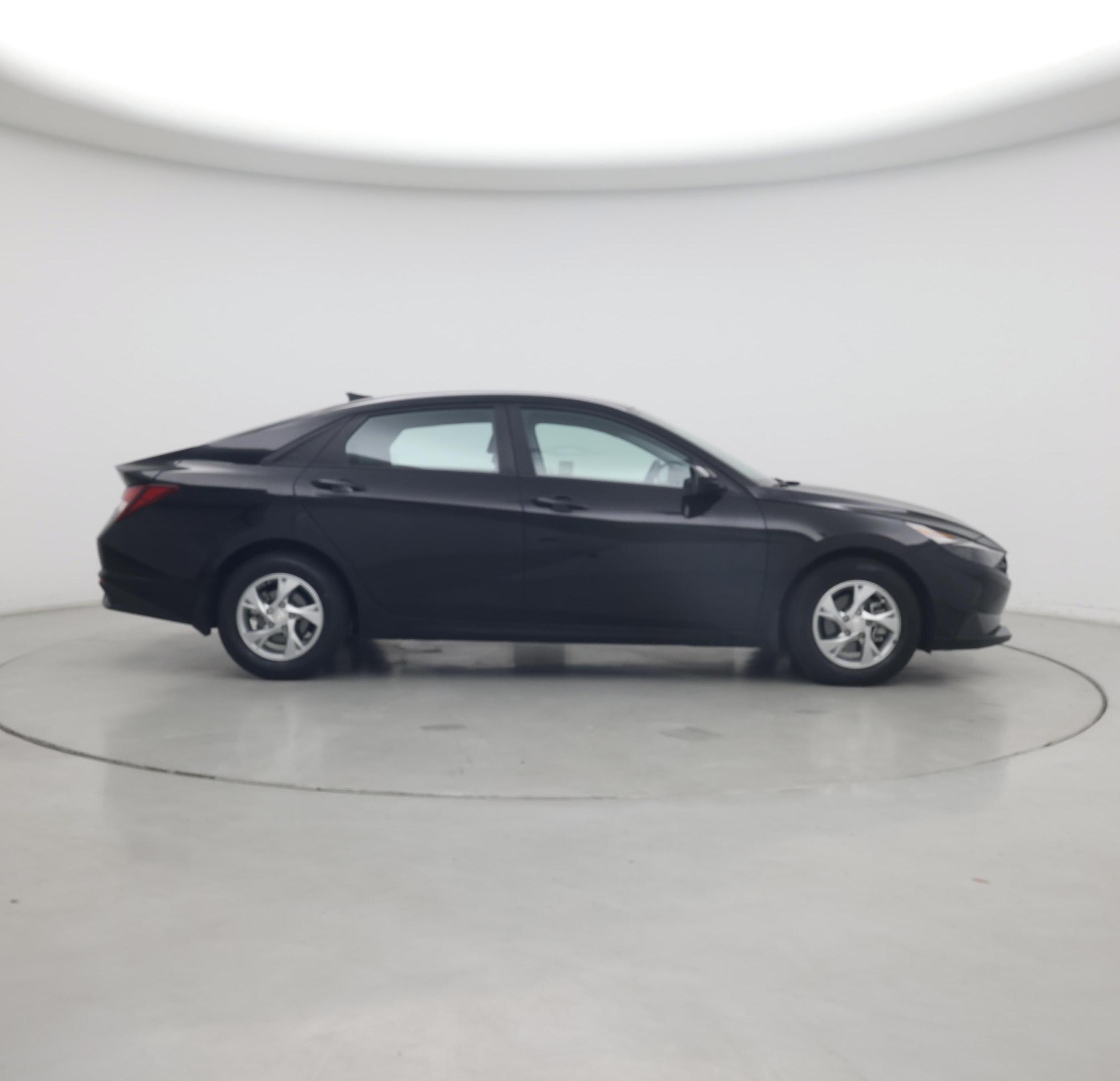 Thumbnail: 2023 Hyundai Elantra - 7