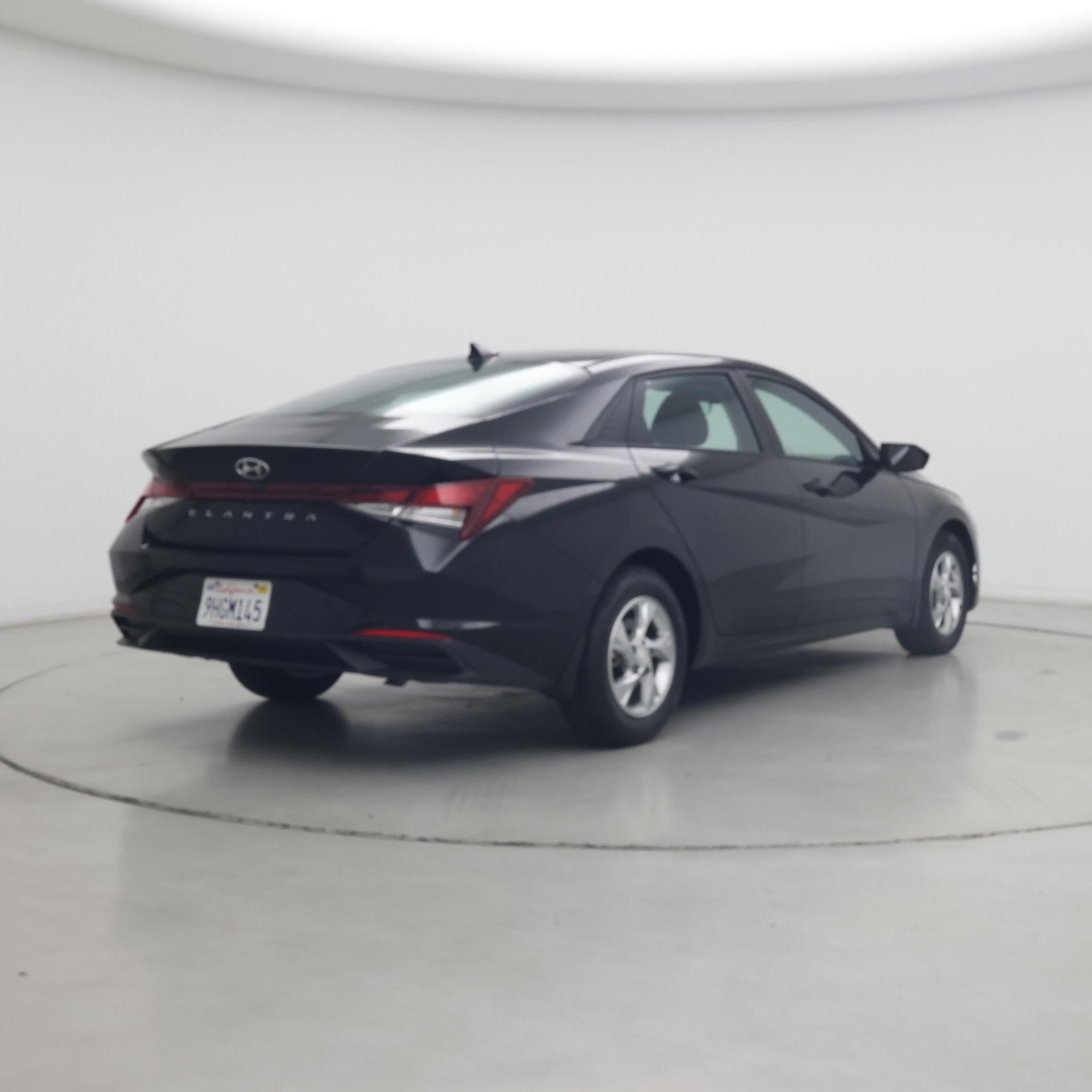 Thumbnail: 2023 Hyundai Elantra - 8
