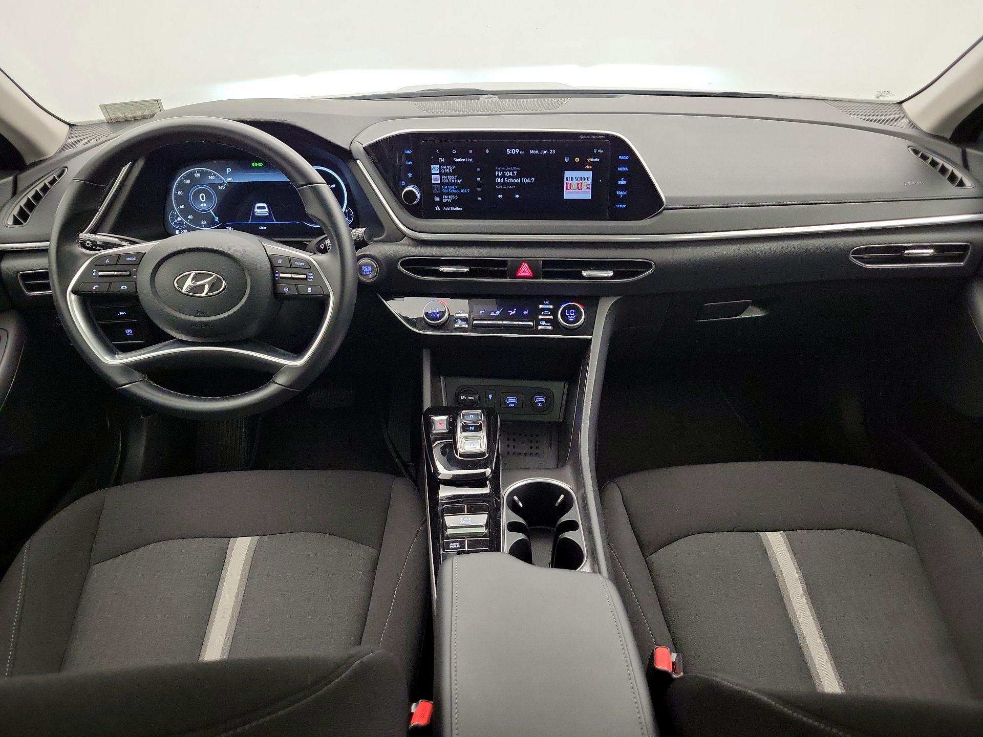 Thumbnail: 2023 Hyundai Sonata - 9