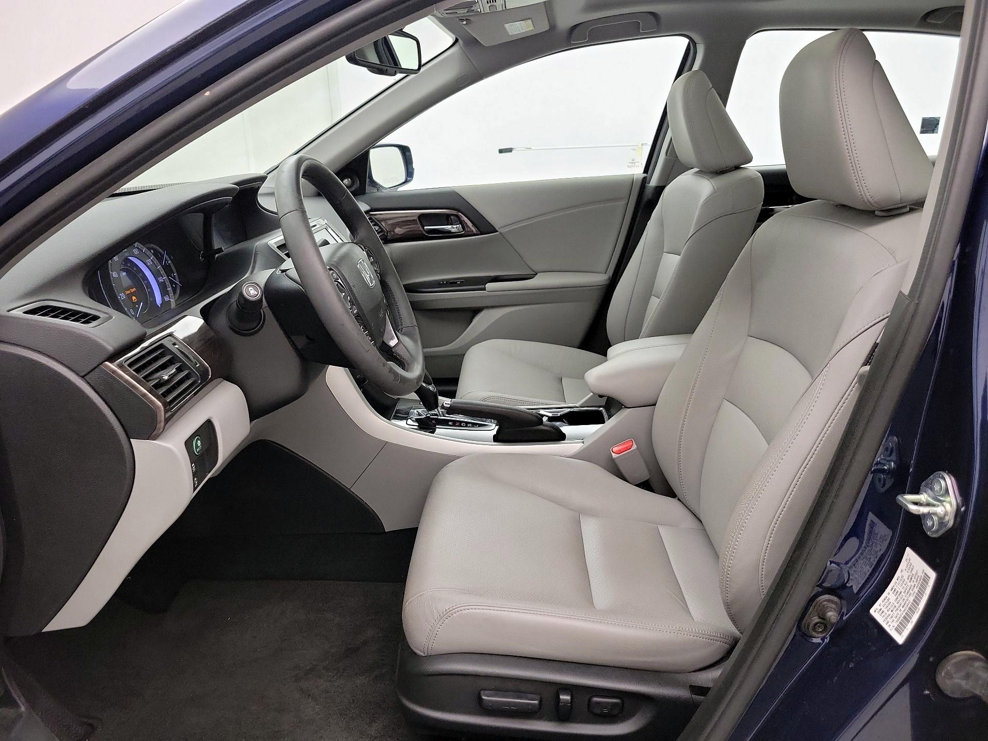 Thumbnail: 2017 Honda Accord - 11