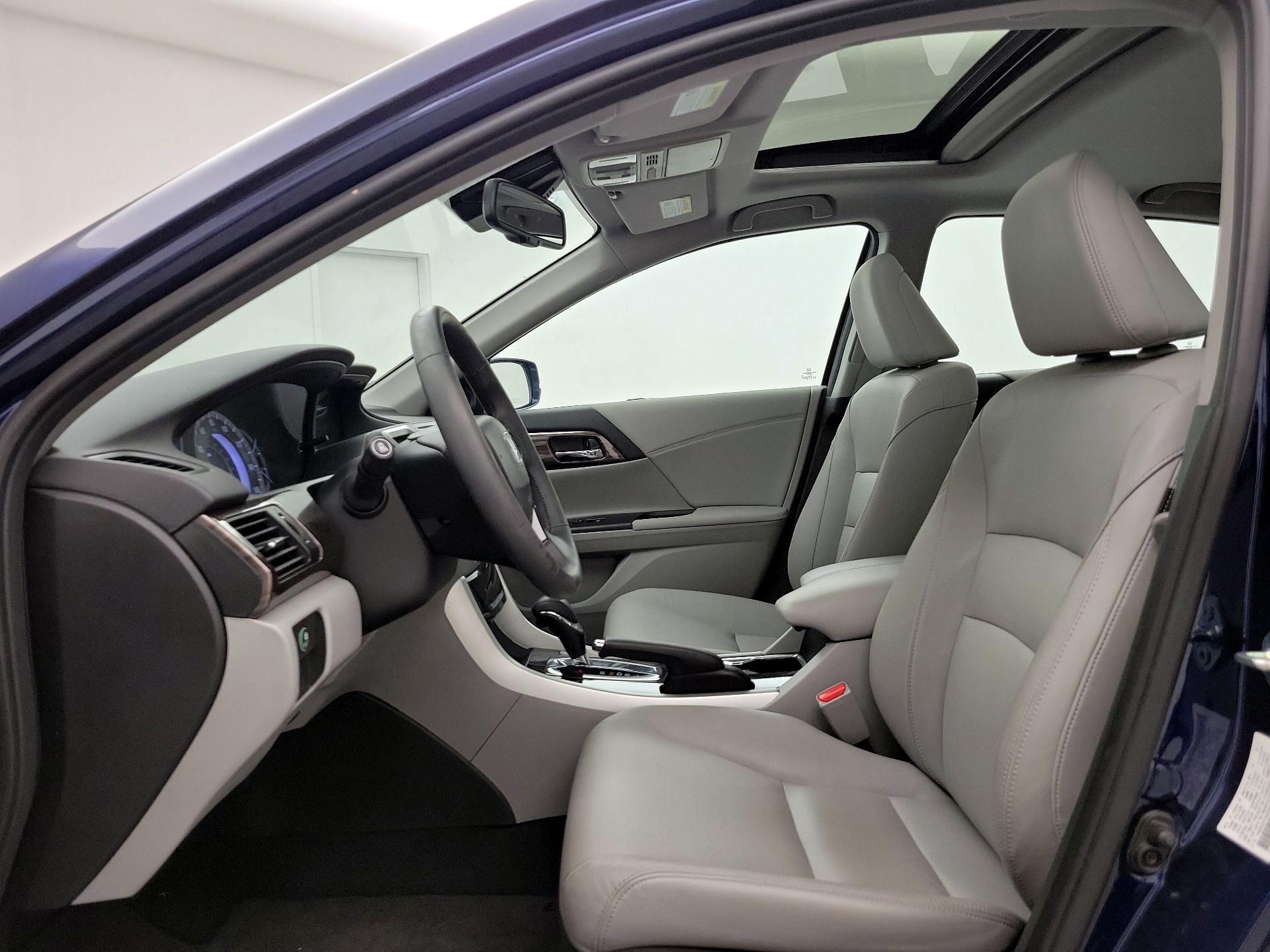 Thumbnail: 2017 Honda Accord - 20