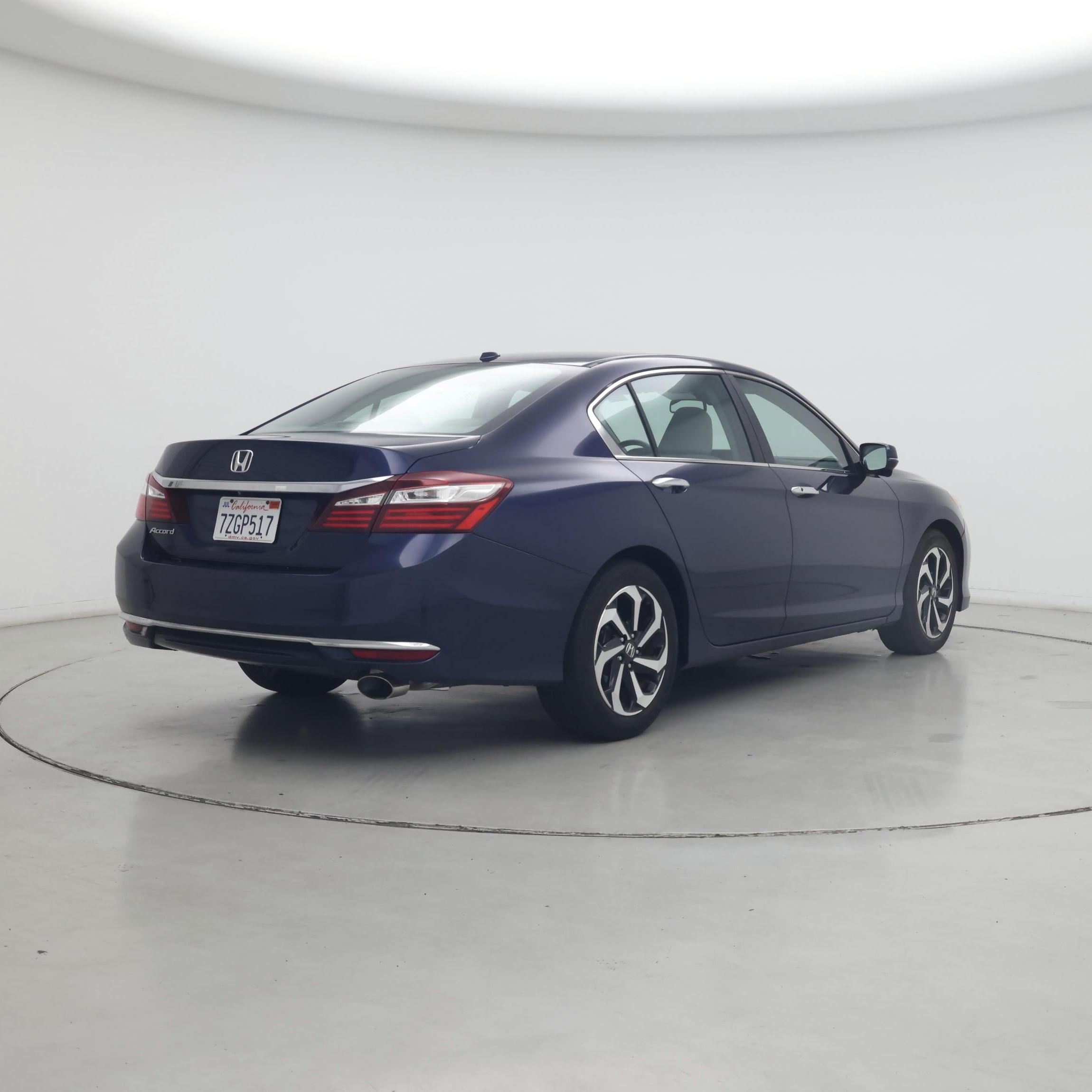 Thumbnail: 2017 Honda Accord - 8