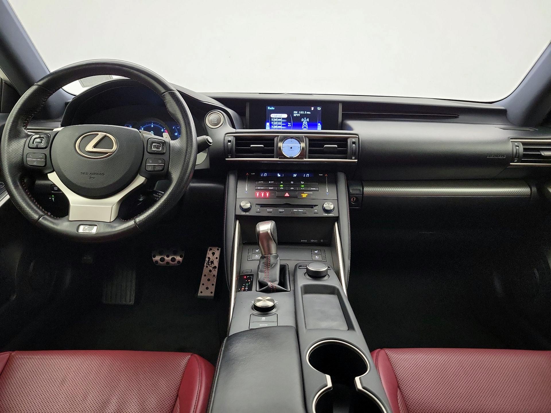 Thumbnail: 2018 Lexus IS - 9