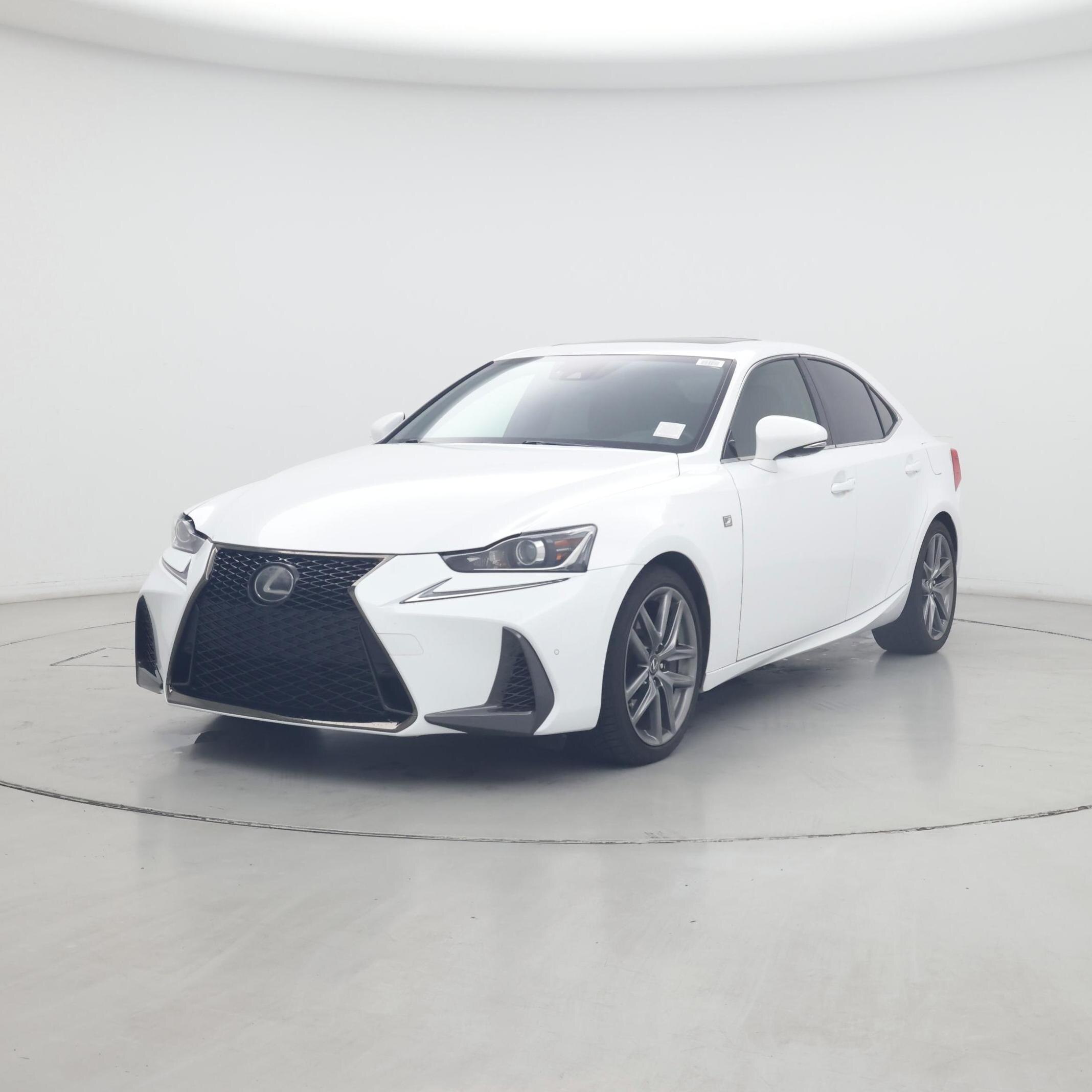 Thumbnail: 2018 Lexus IS - 4