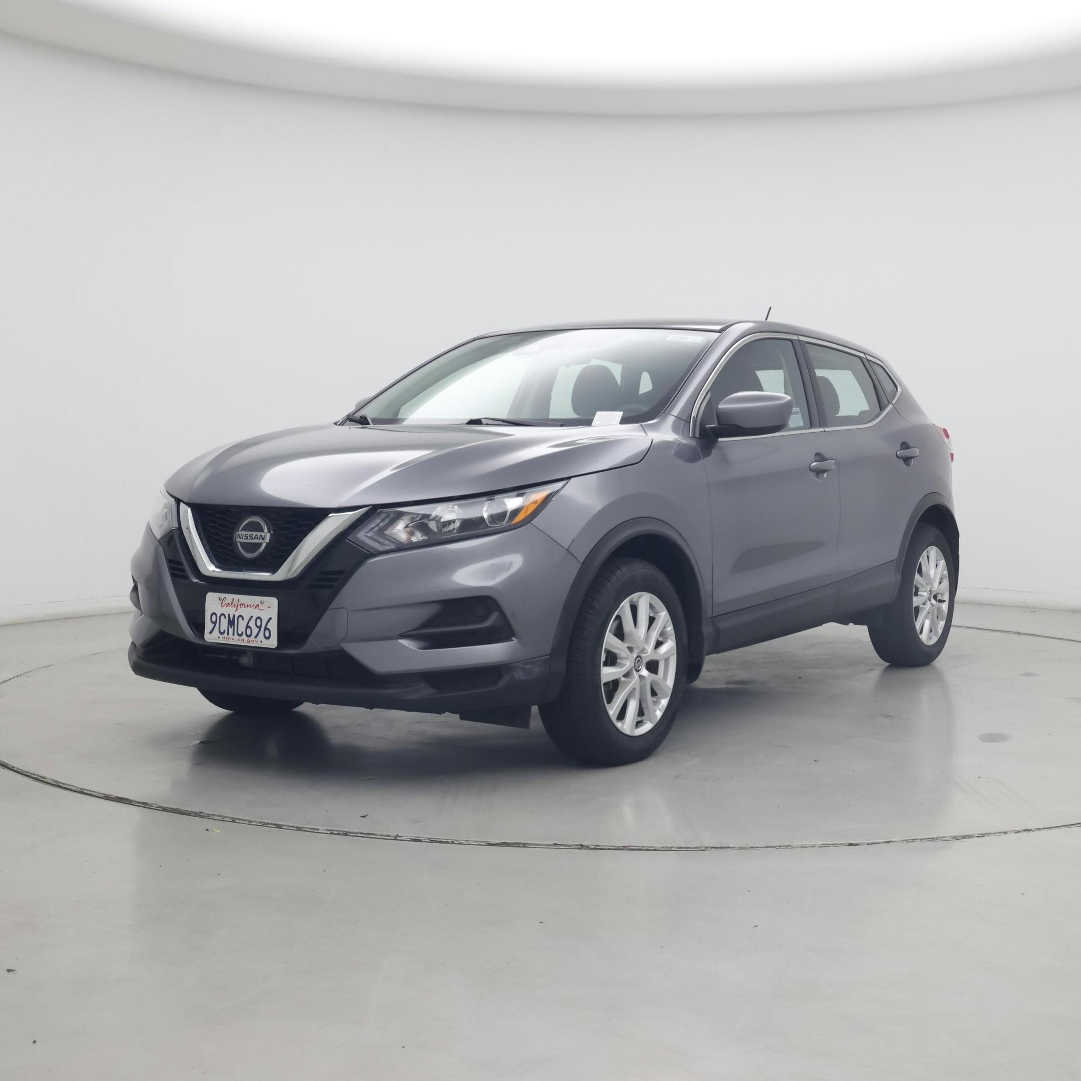 Thumbnail: 2022 Nissan Rogue Sport - 4