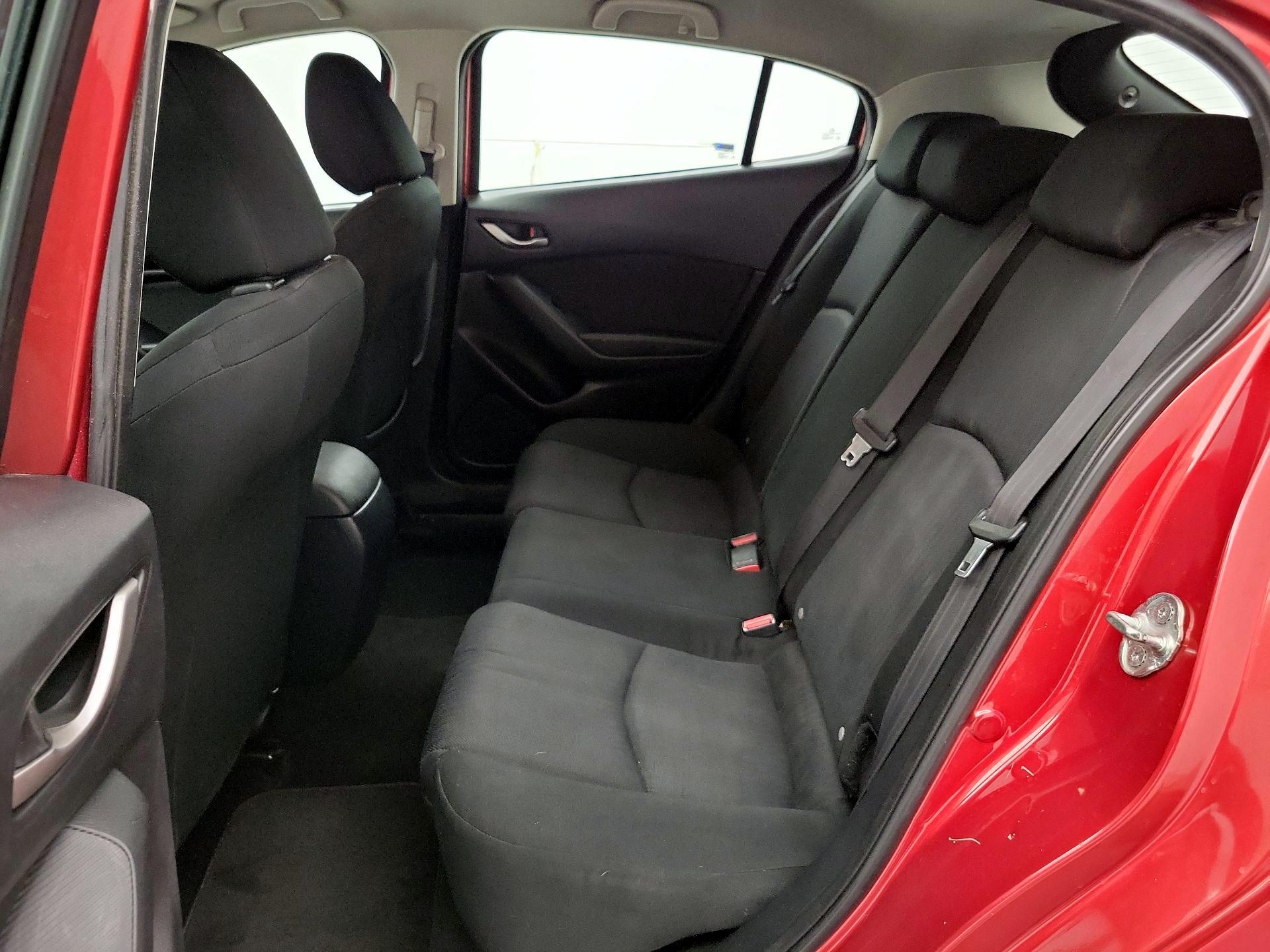 Thumbnail: 2016 Mazda Mazda3 - 19