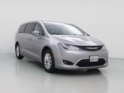 2018 Chrysler Pacifica Touring -
                Oxnard, CA