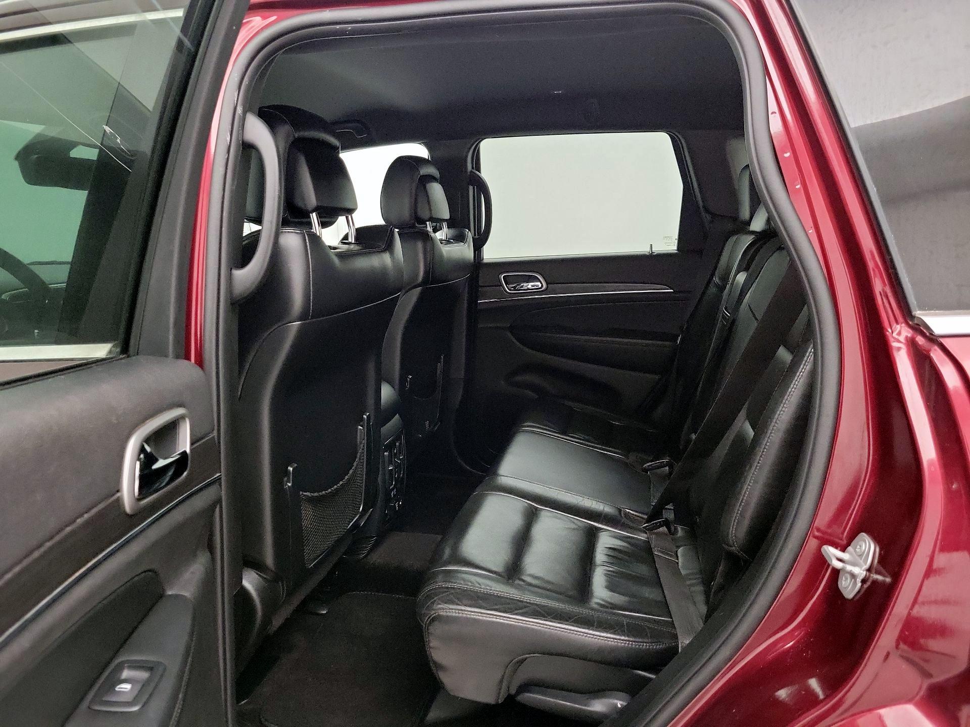 Thumbnail: 2018 Jeep Grand Cherokee - 19