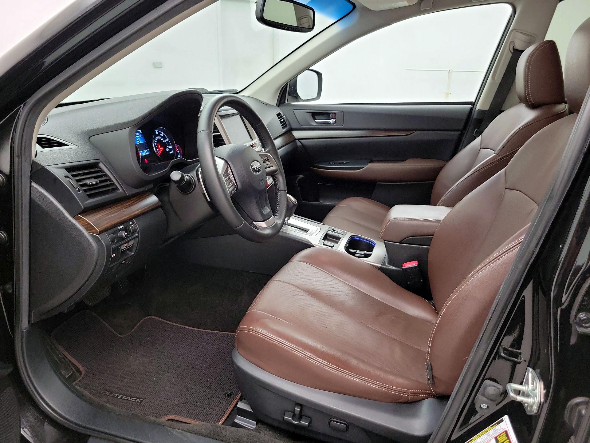 Thumbnail: 2013 Subaru Outback - 11