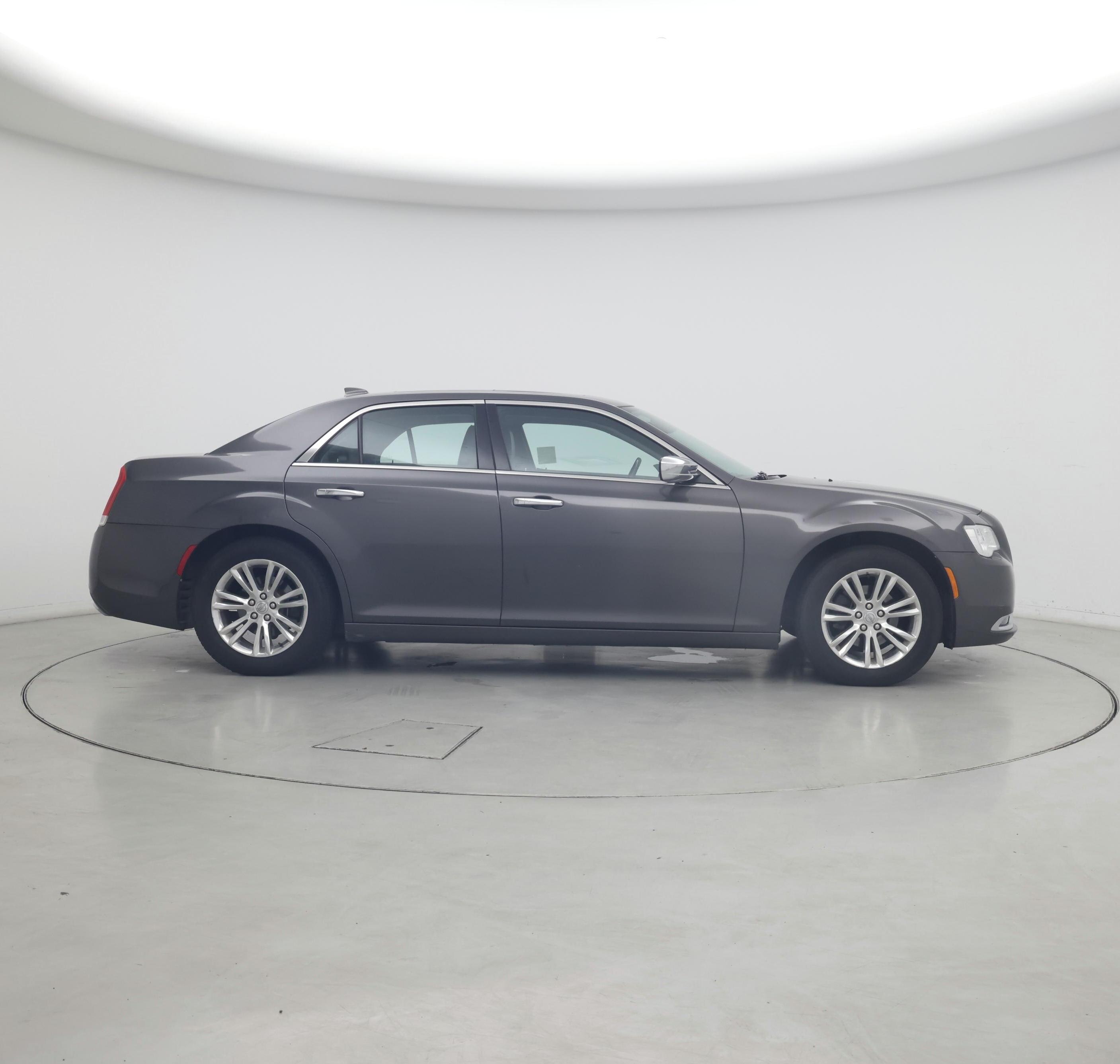 Thumbnail: 2016 Chrysler 300 - 7