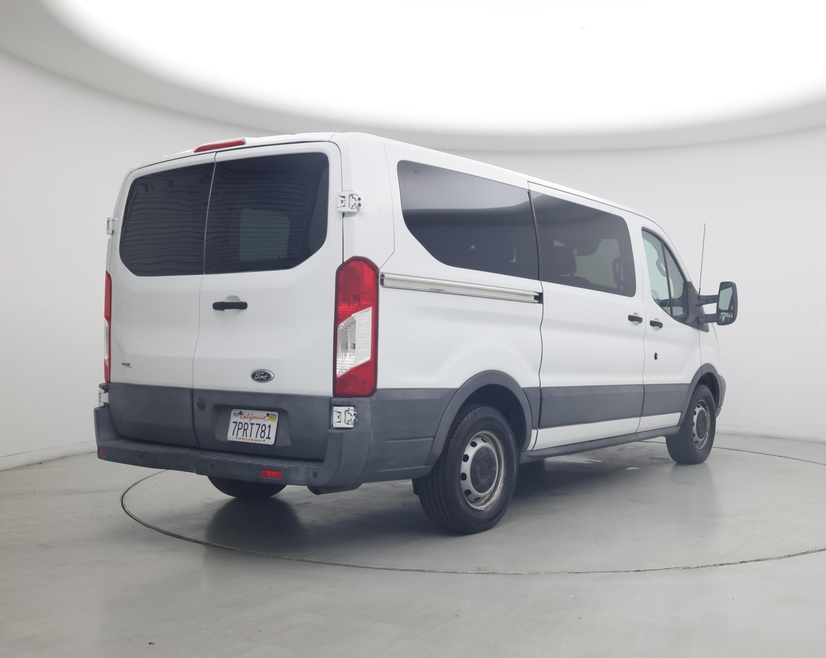 Thumbnail: 2016 Ford Transit Series - 8