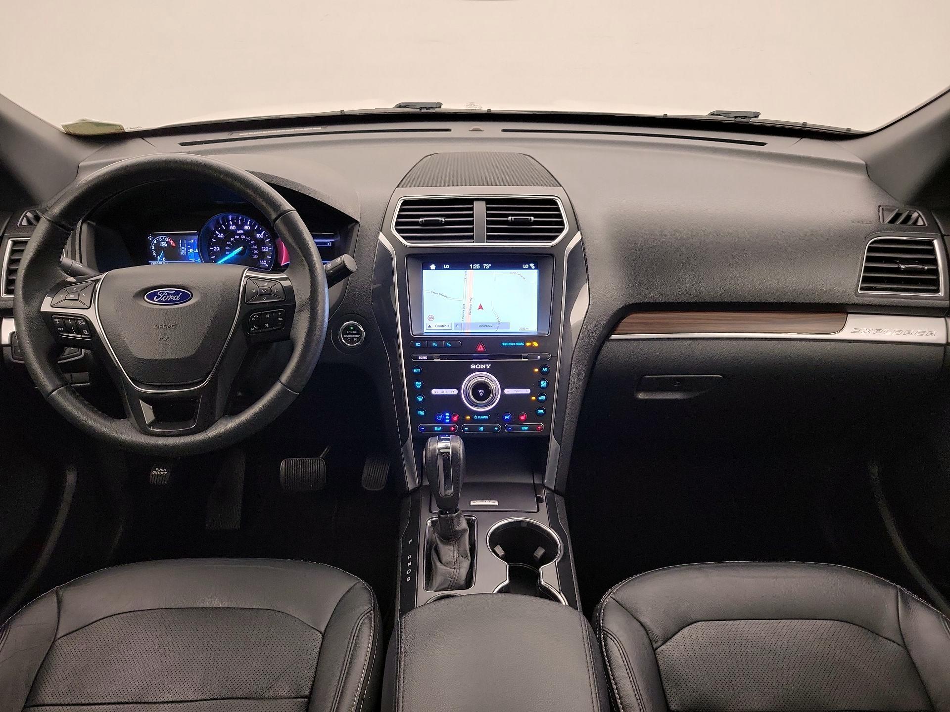 Thumbnail: 2018 Ford Explorer - 9
