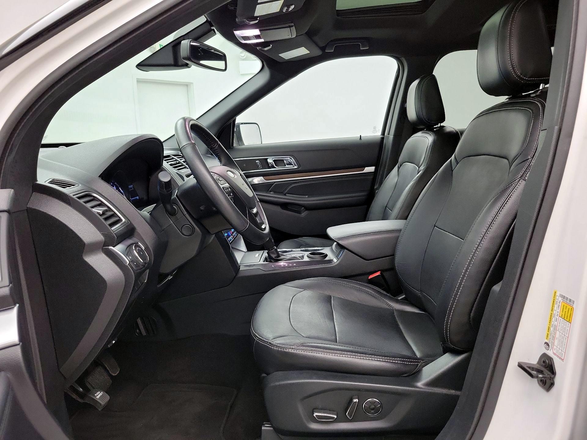 Thumbnail: 2018 Ford Explorer - 11