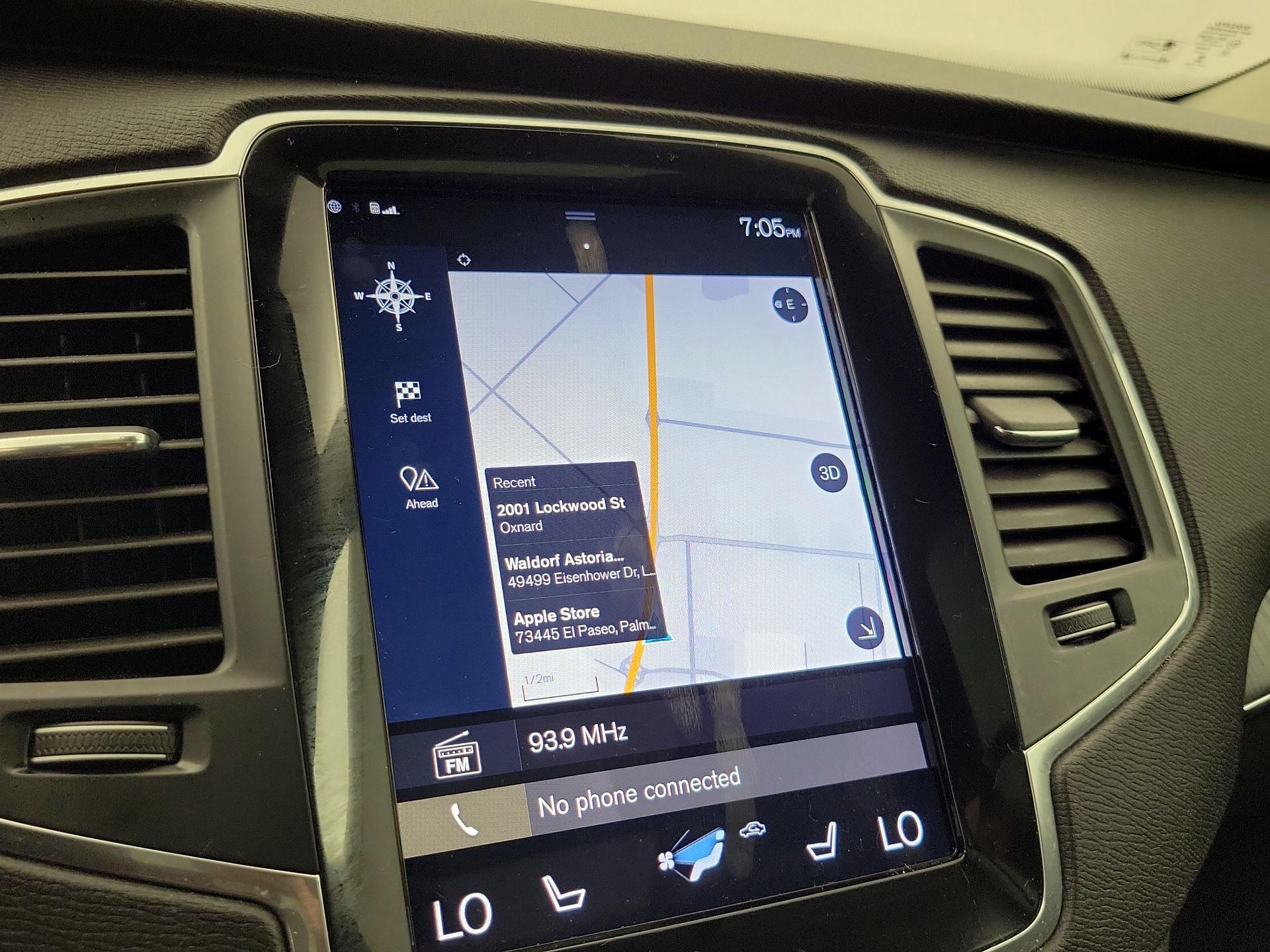 Thumbnail: 2020 Volvo XC90 - 14