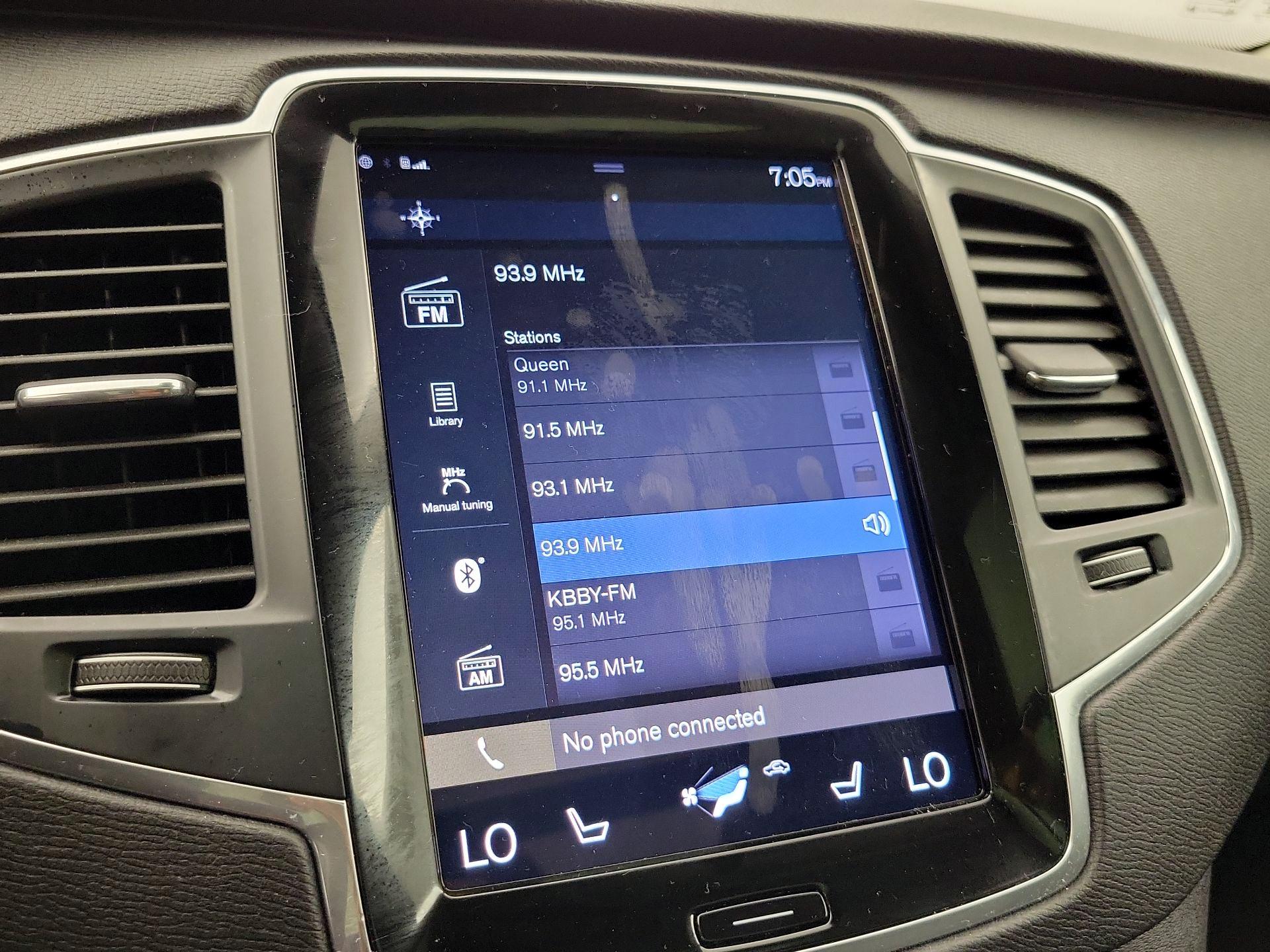 Thumbnail: 2020 Volvo XC90 - 16