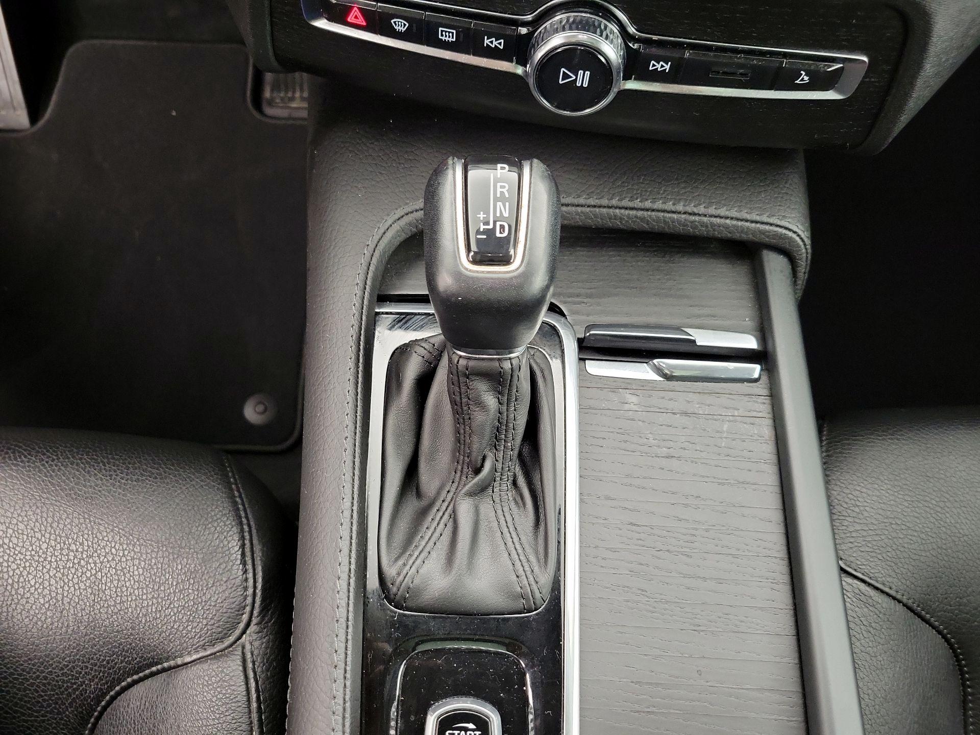 Thumbnail: 2020 Volvo XC90 - 18