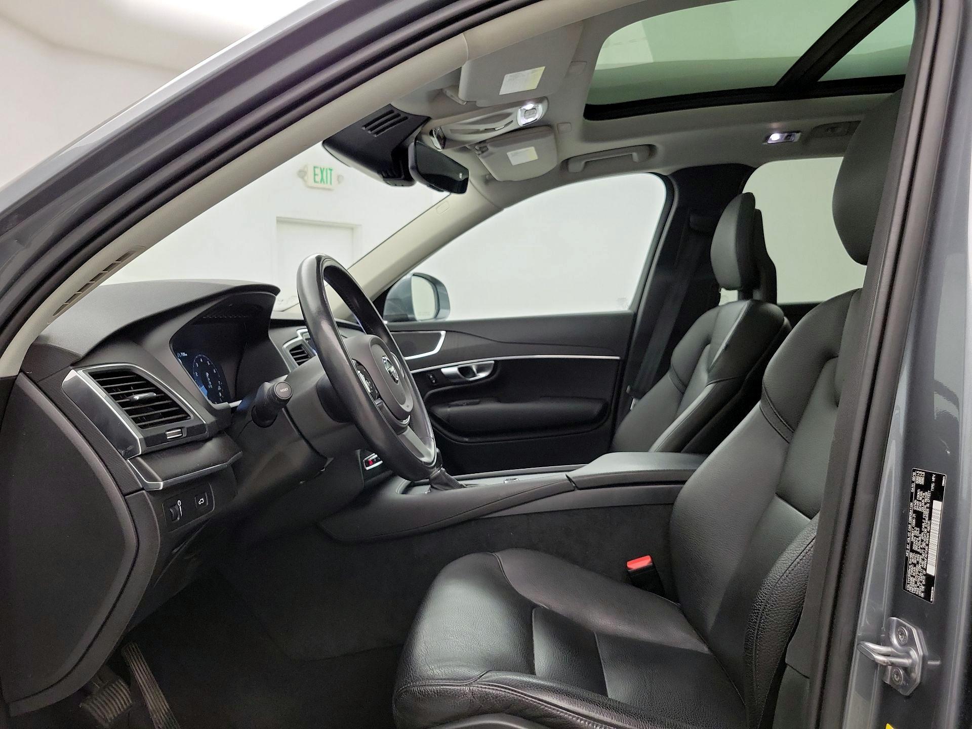 Thumbnail: 2020 Volvo XC90 - 20