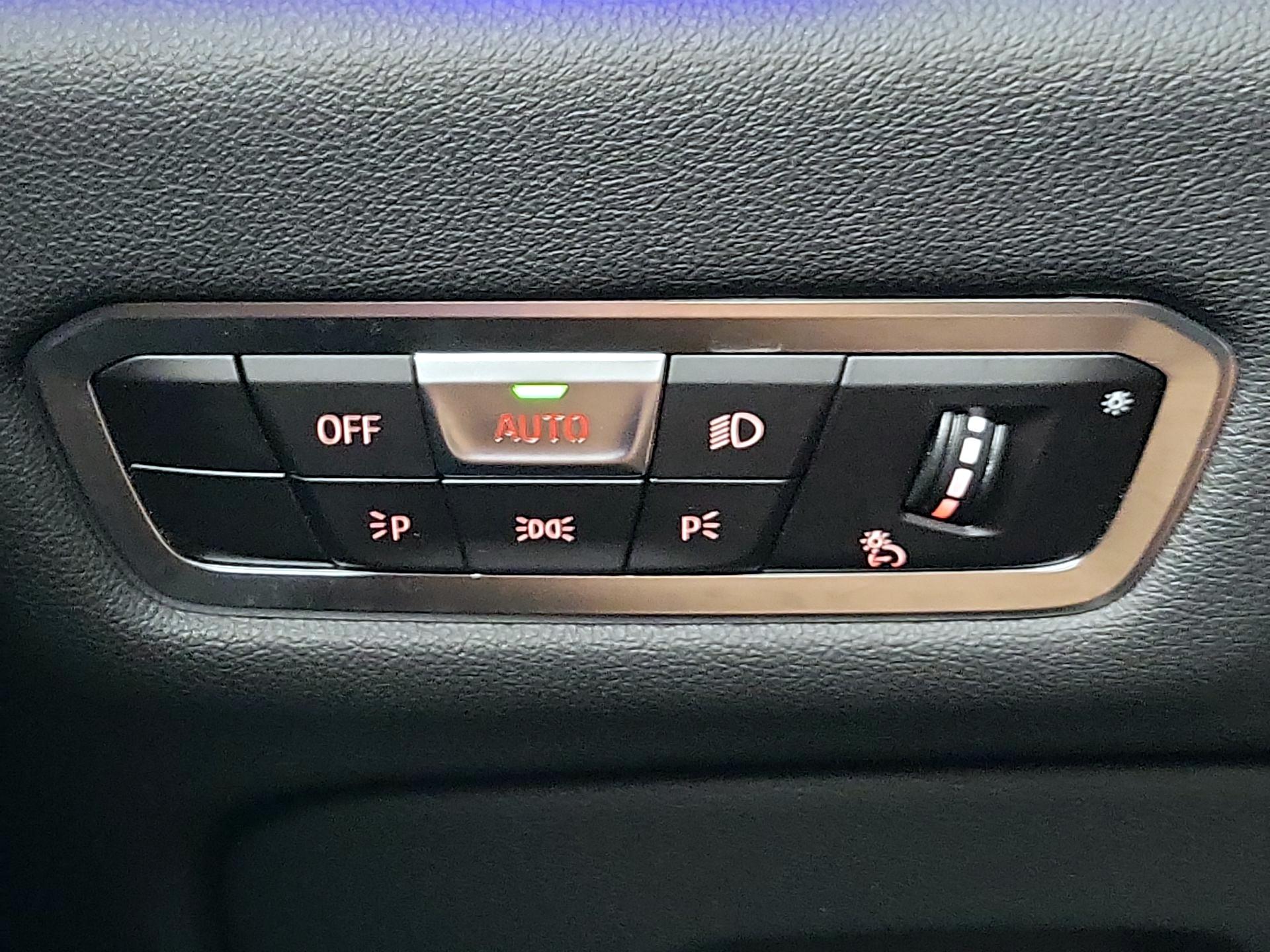 Thumbnail: 2022 BMW X5 - 13