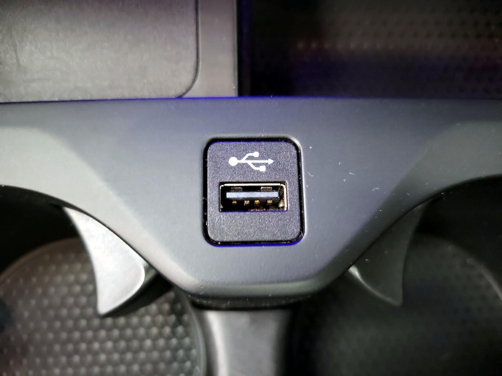 Thumbnail: 2022 BMW X5 - 19