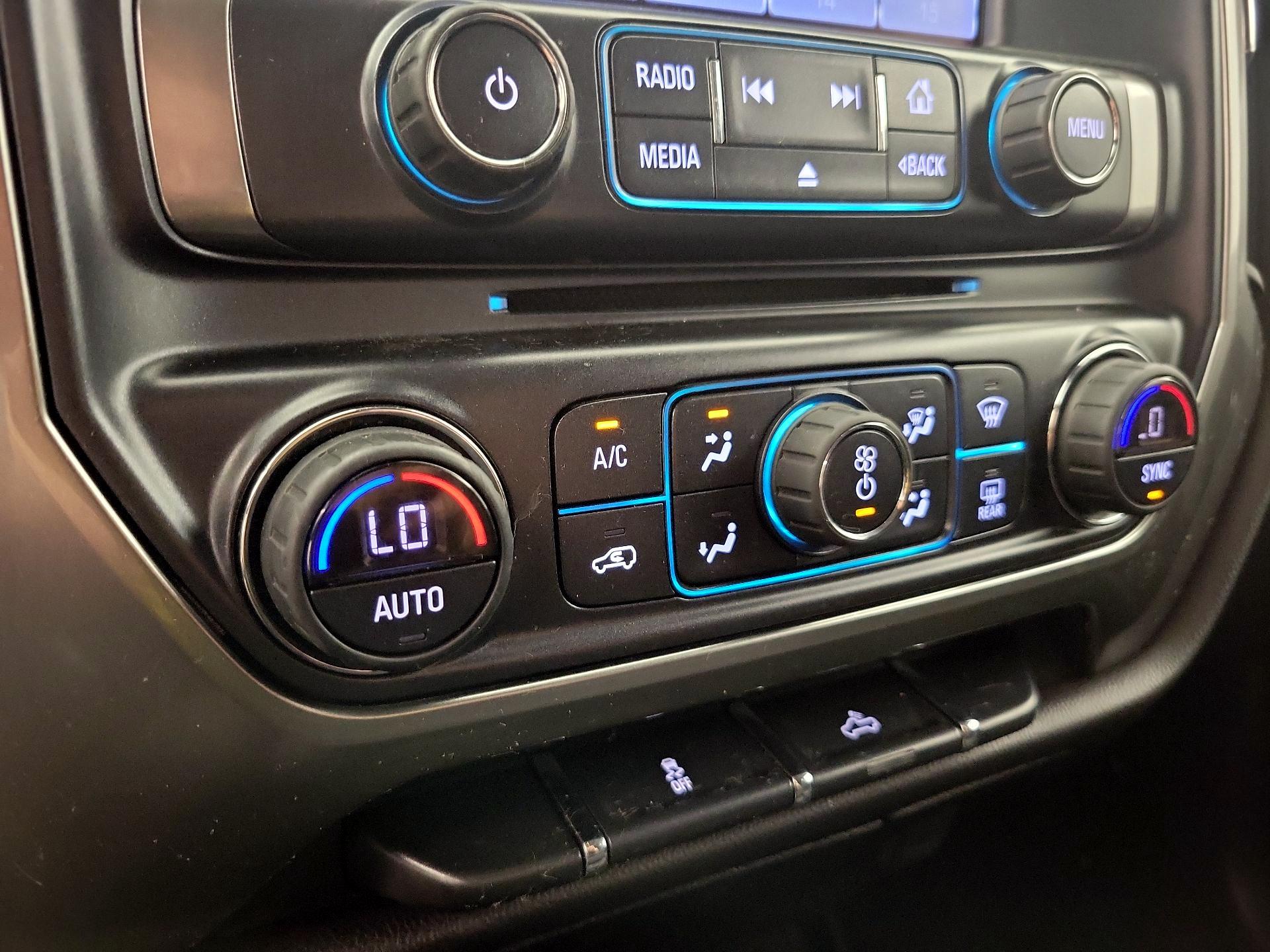 Thumbnail: 2017 Chevrolet Silverado 1500 - 16