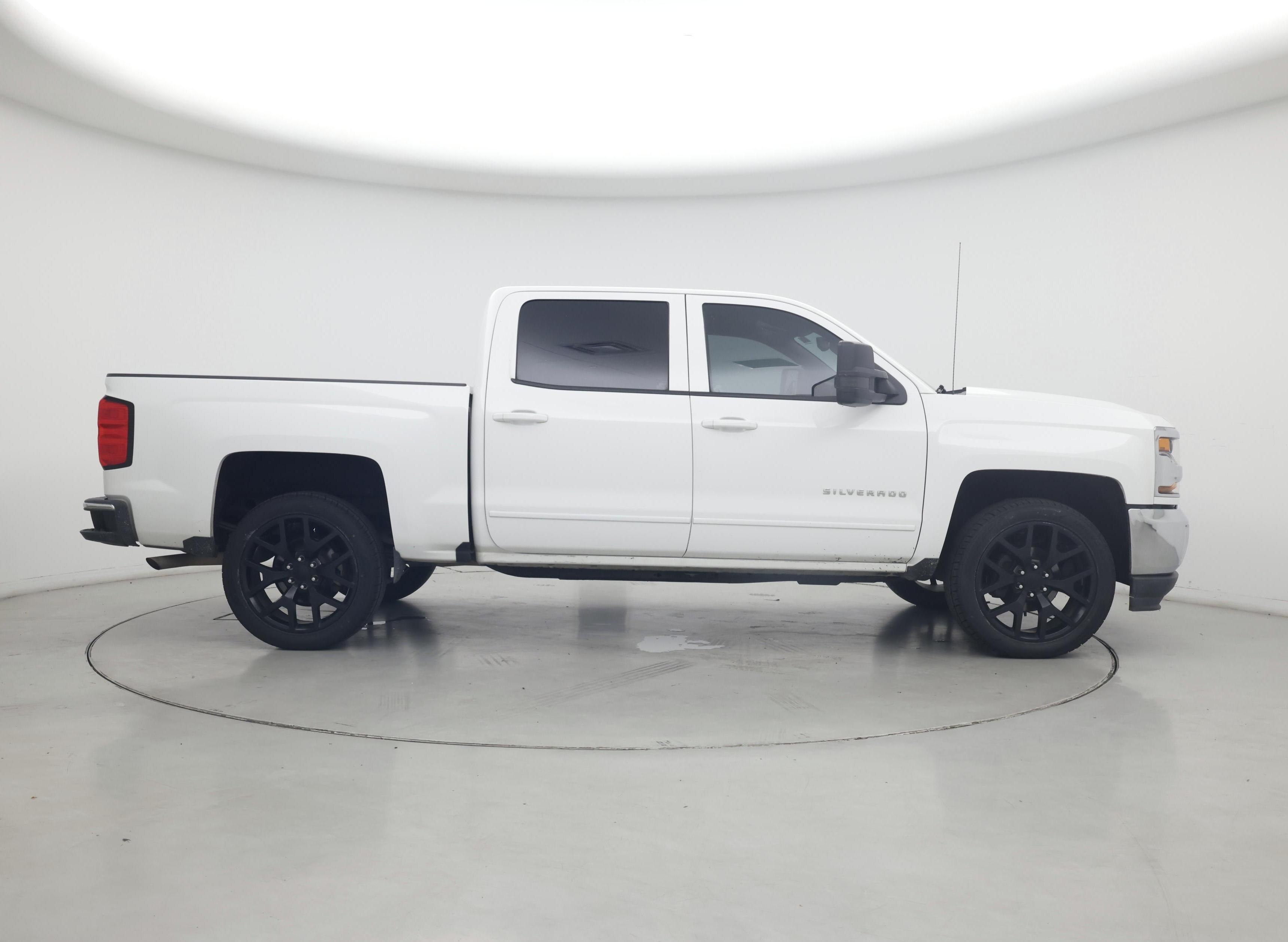 Thumbnail: 2017 Chevrolet Silverado 1500 - 7