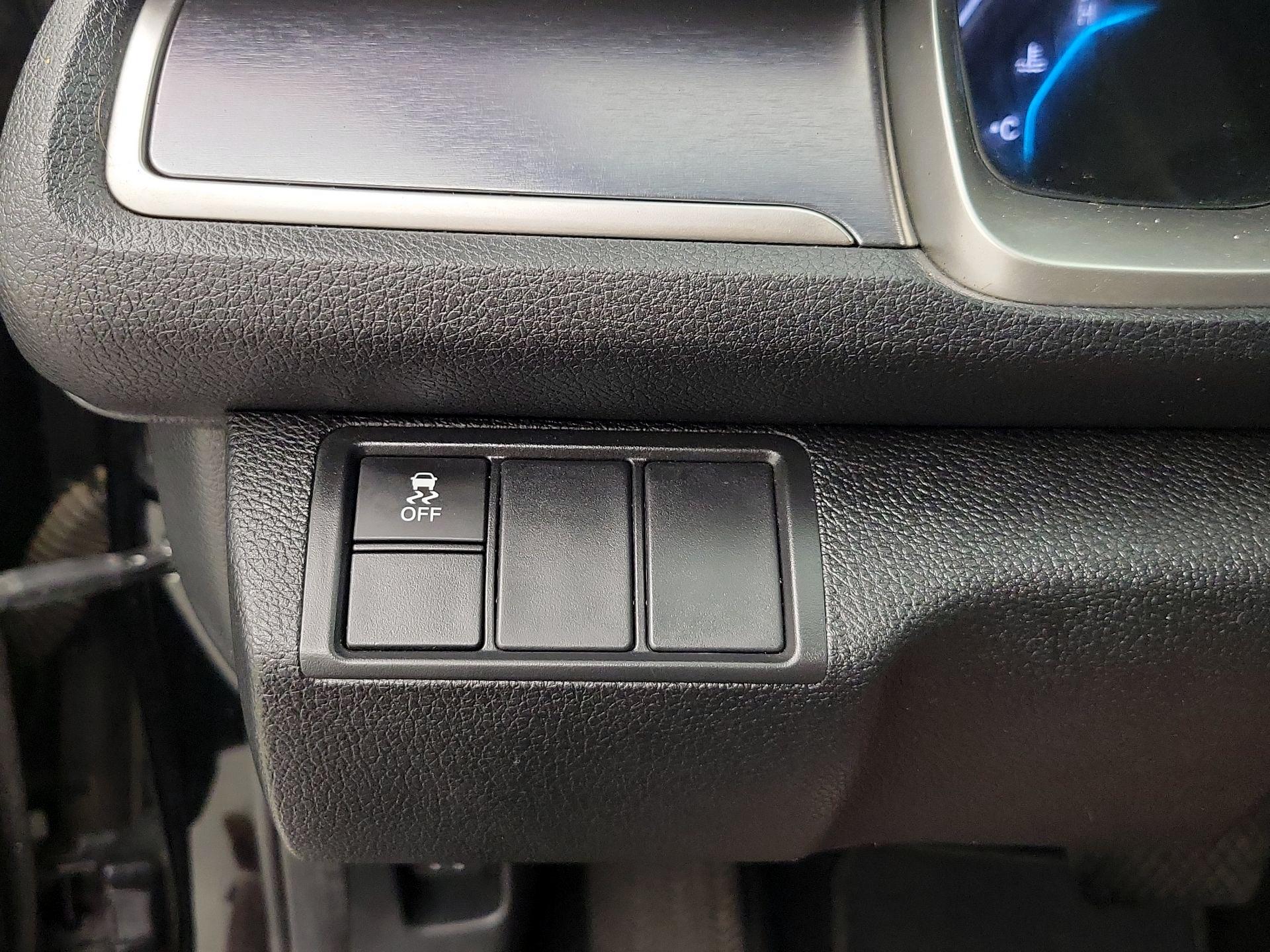 Thumbnail: 2016 Honda Civic - 13