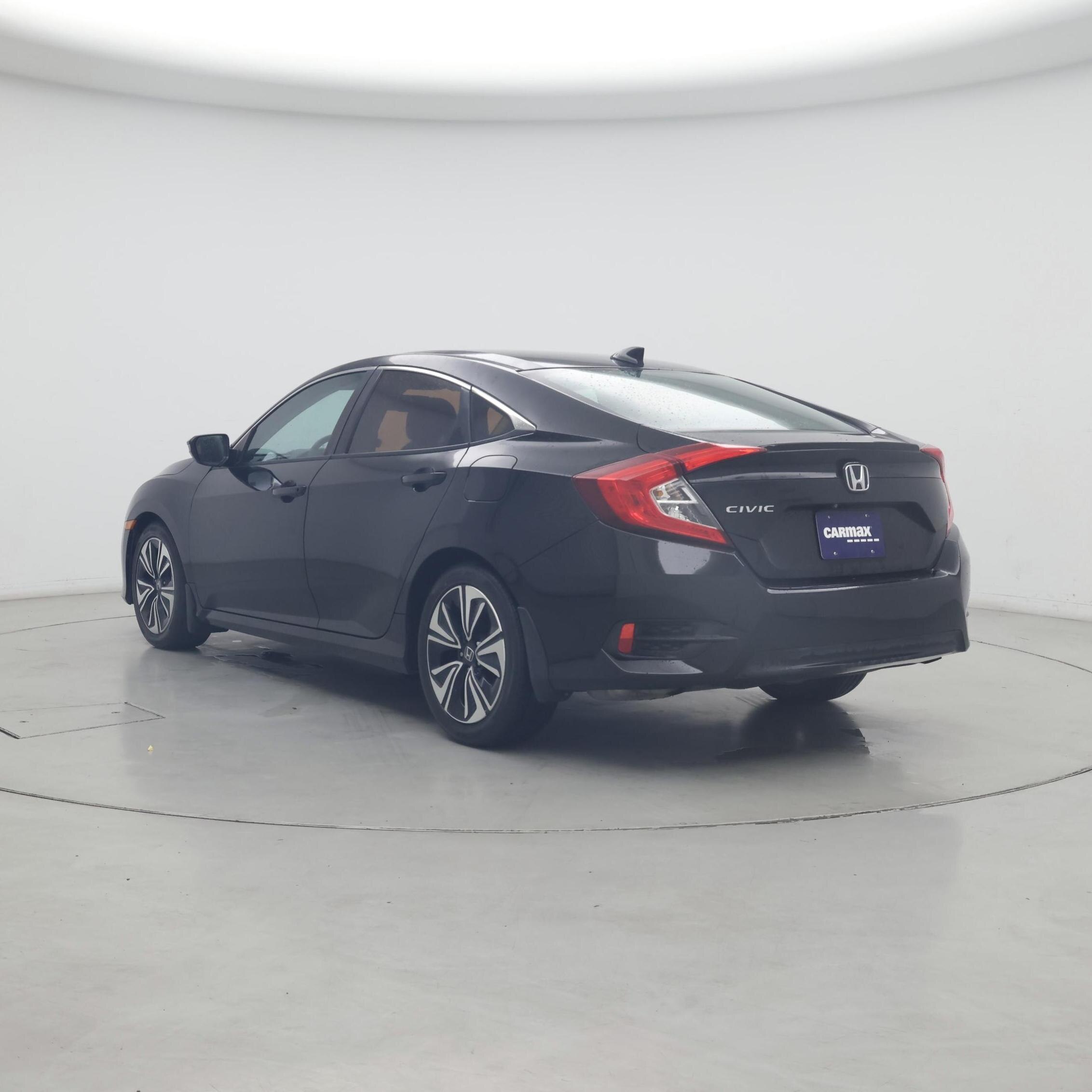 Thumbnail: 2016 Honda Civic - 2